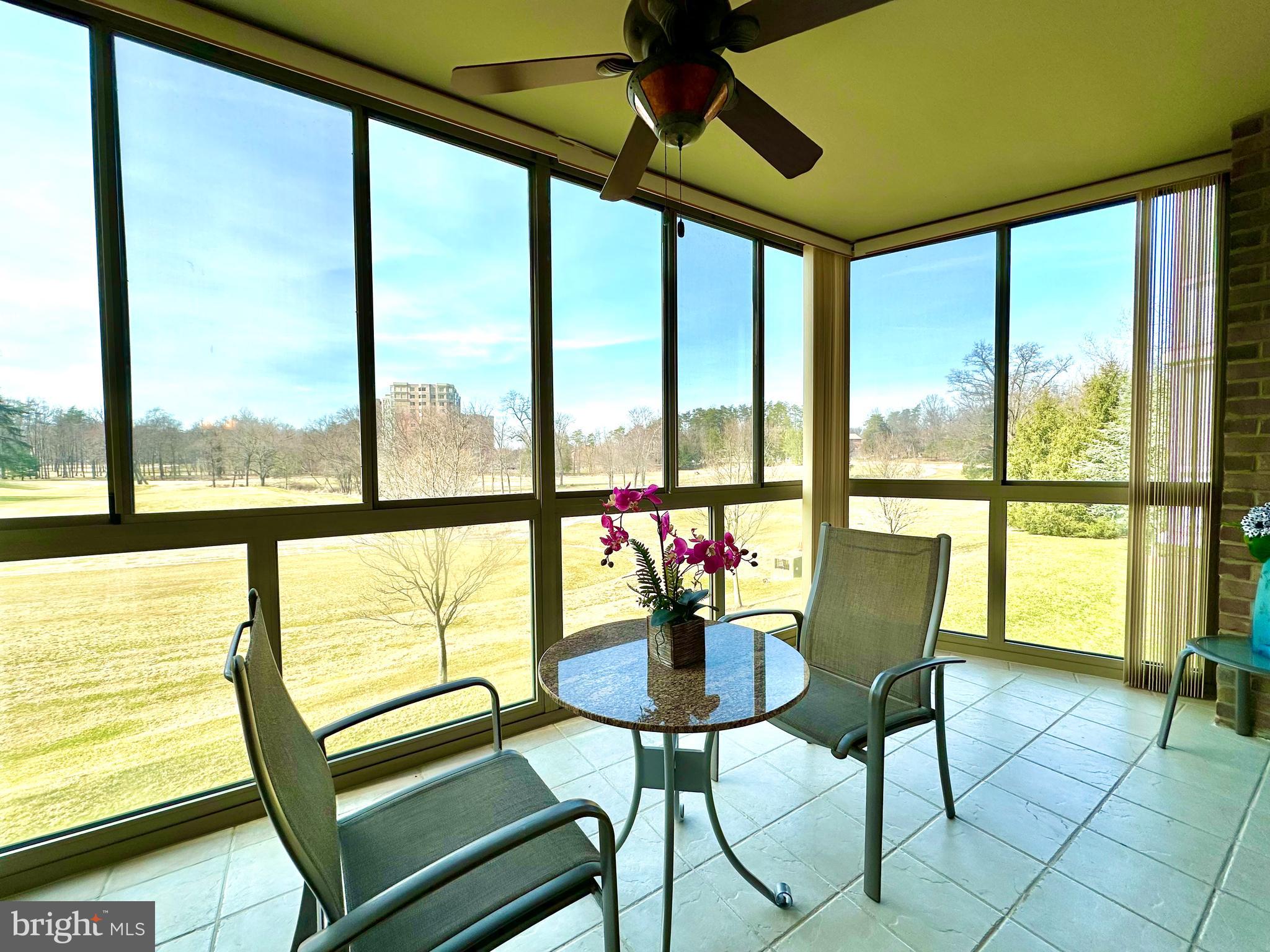 LEISURE WORLD - Residential