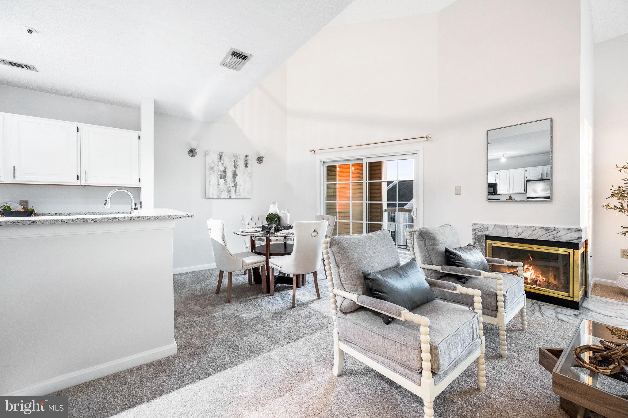 HILLWOOD - Residential