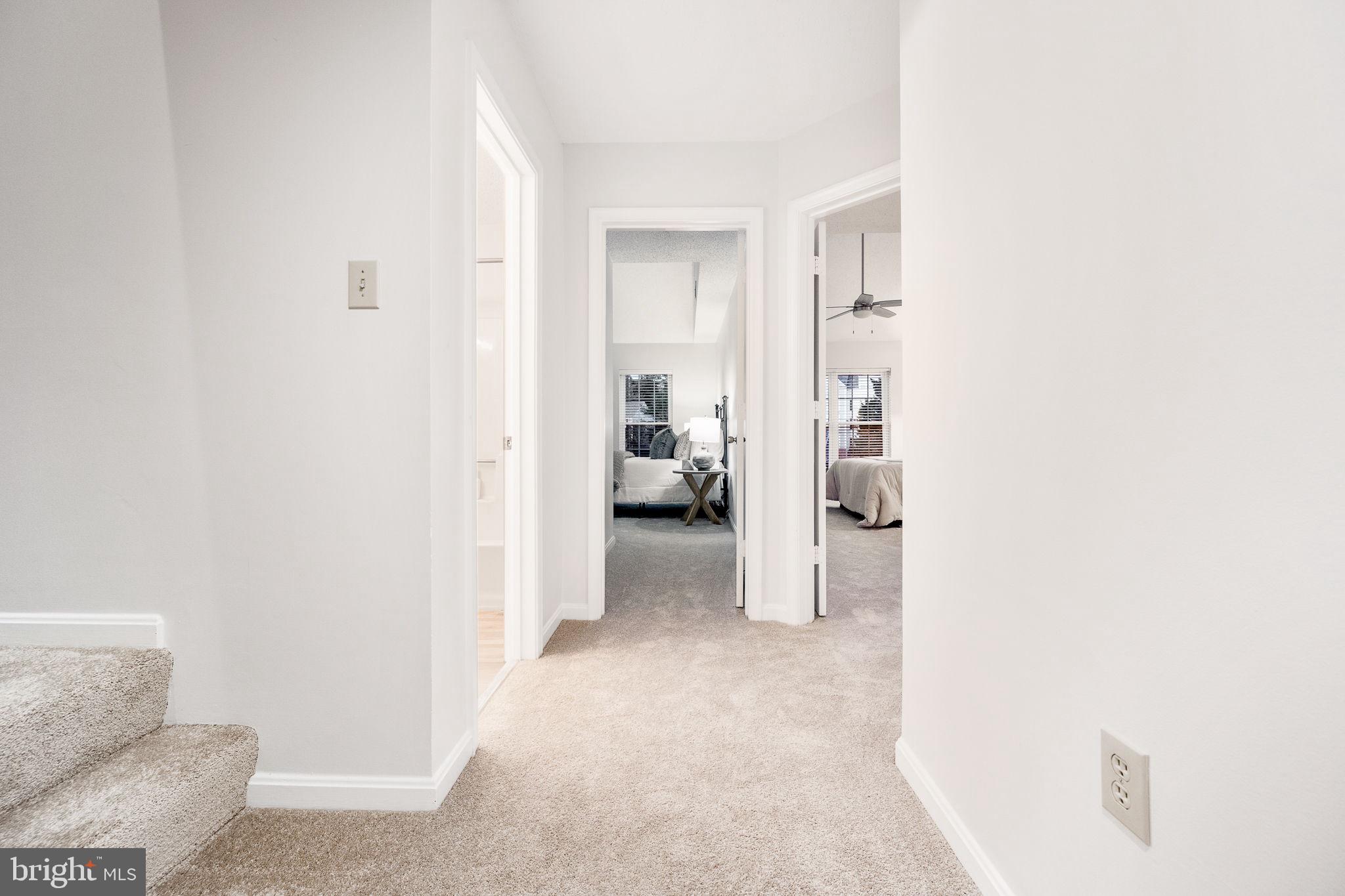 HILLWOOD - Residential