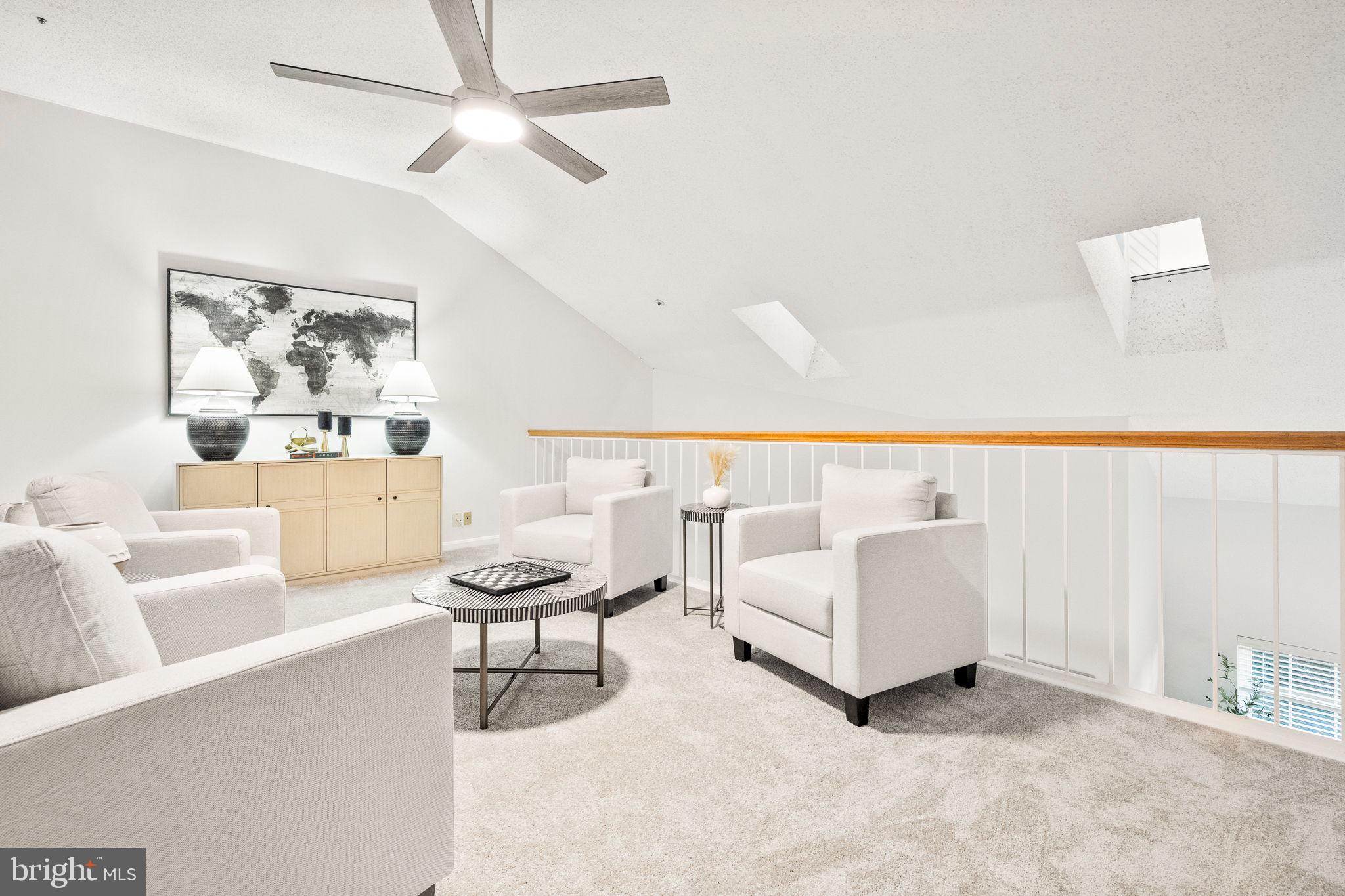 HILLWOOD - Residential