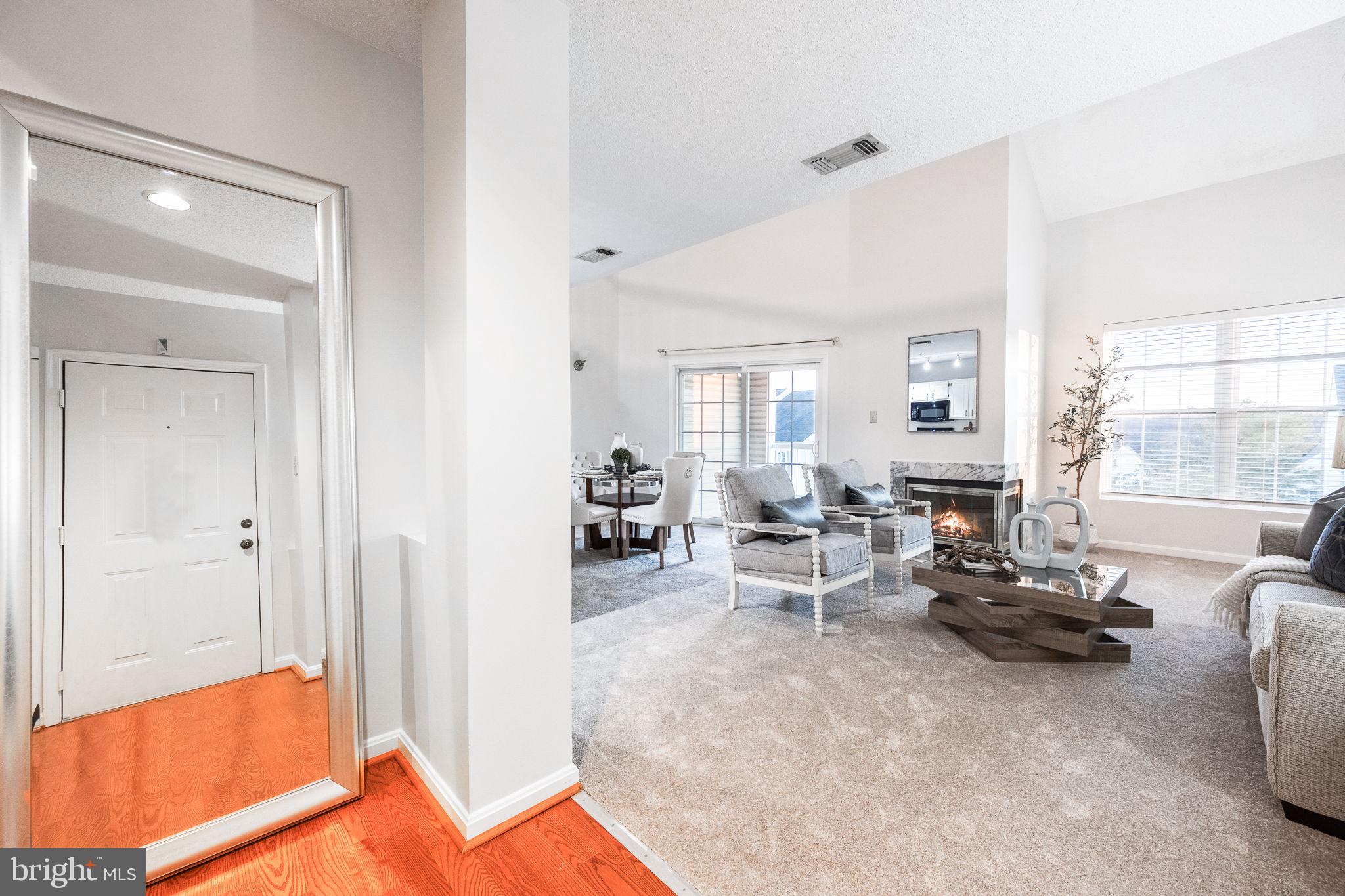 HILLWOOD - Residential