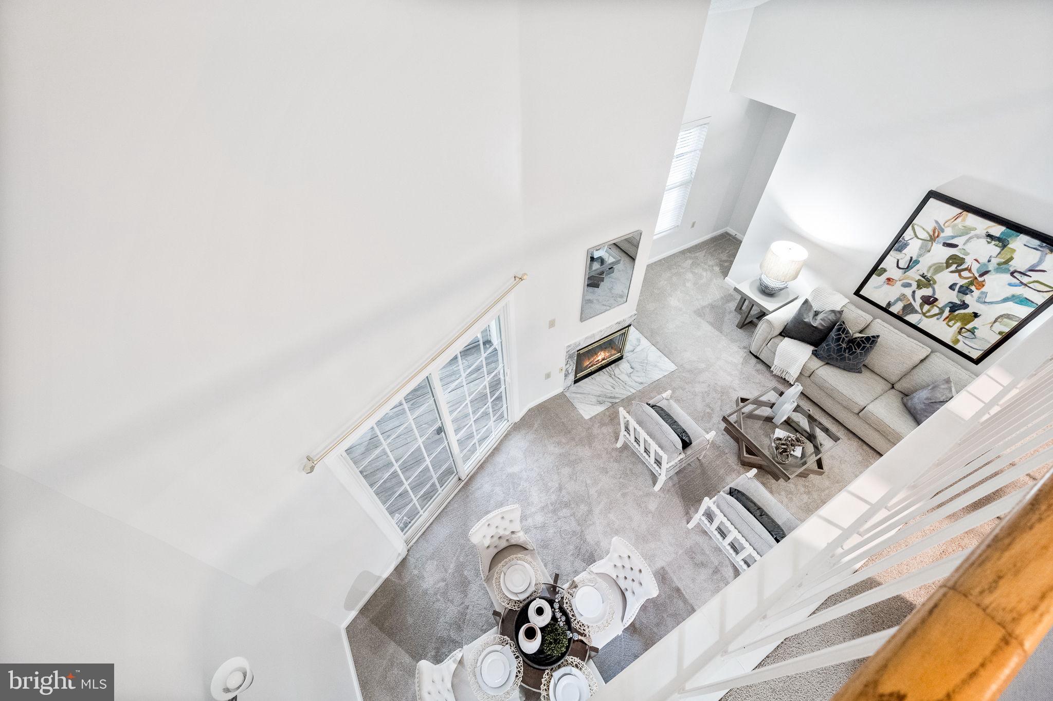 HILLWOOD - Residential