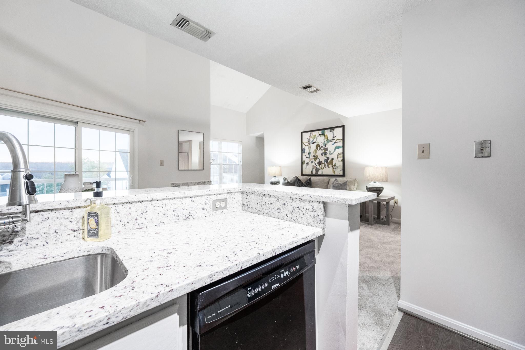 HILLWOOD - Residential