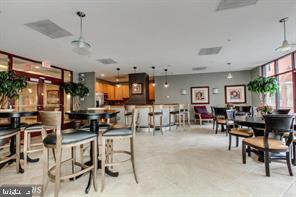 CLARENDON - Residential Lease