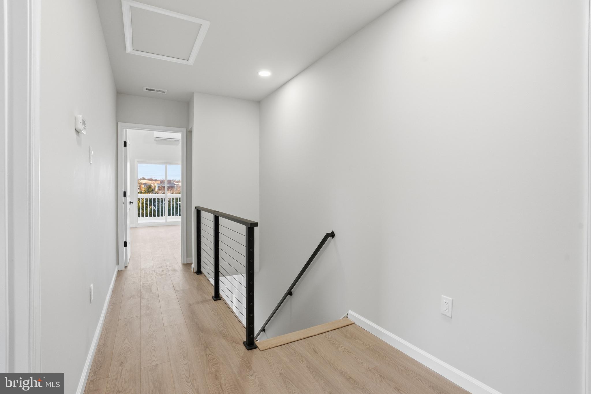 HUNTINGDON VALLEY - Residential