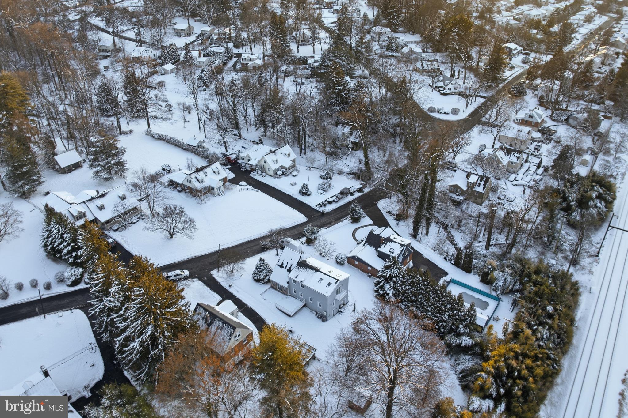 HUNTINGDON VALLEY - Residential