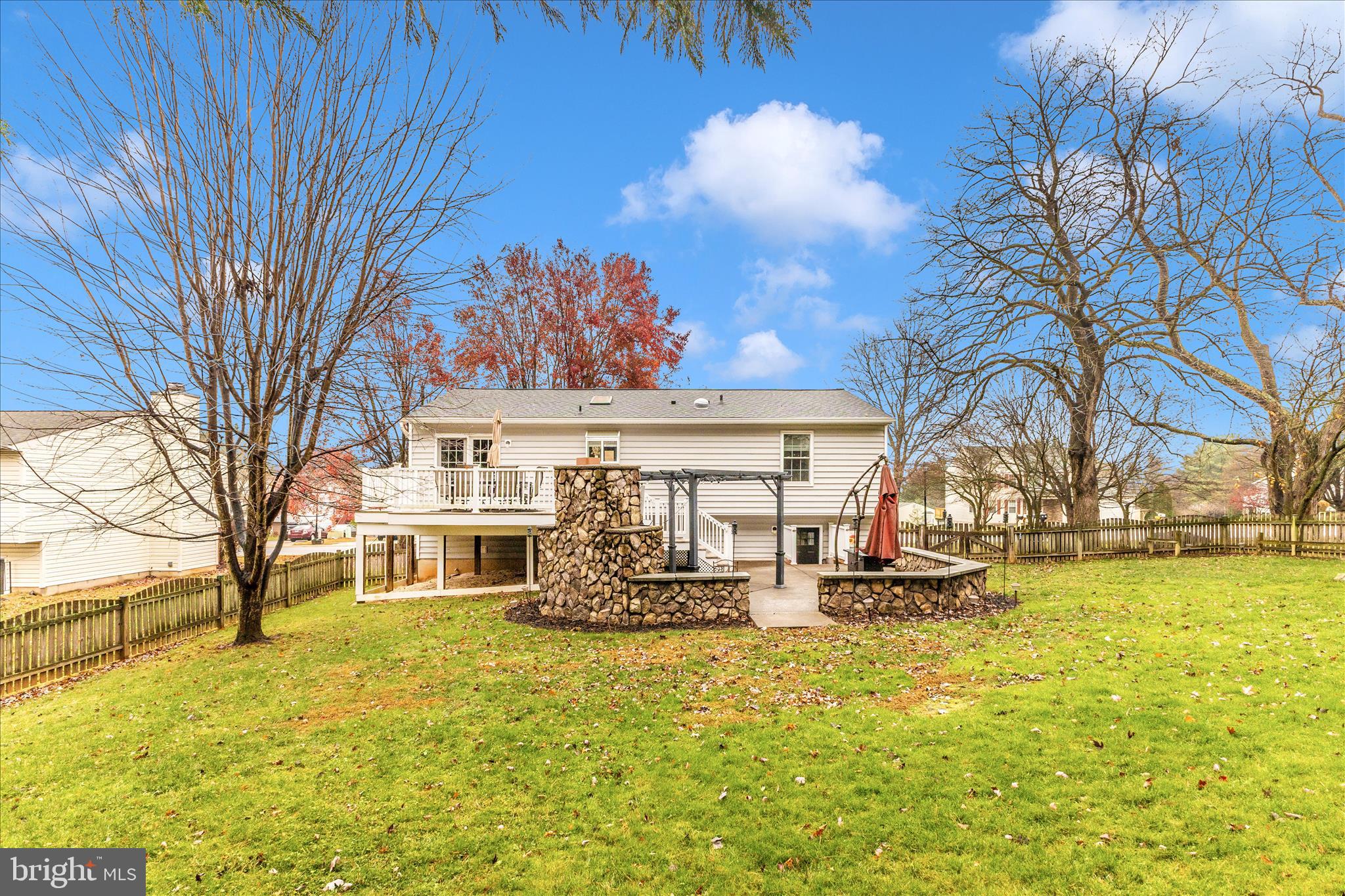 WHISPERING MEADOWS - Residential