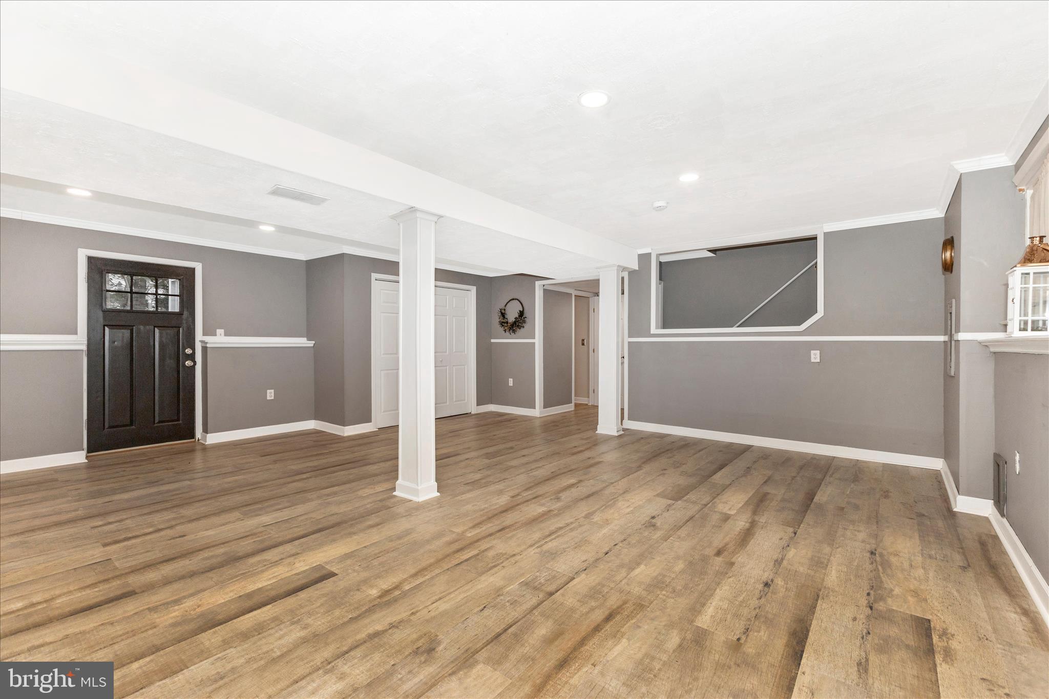 WHISPERING MEADOWS - Residential