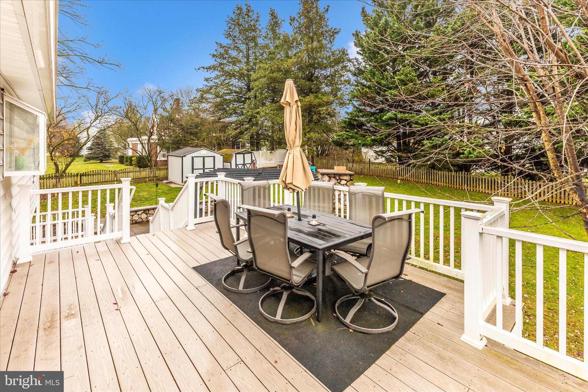 WHISPERING MEADOWS - Residential