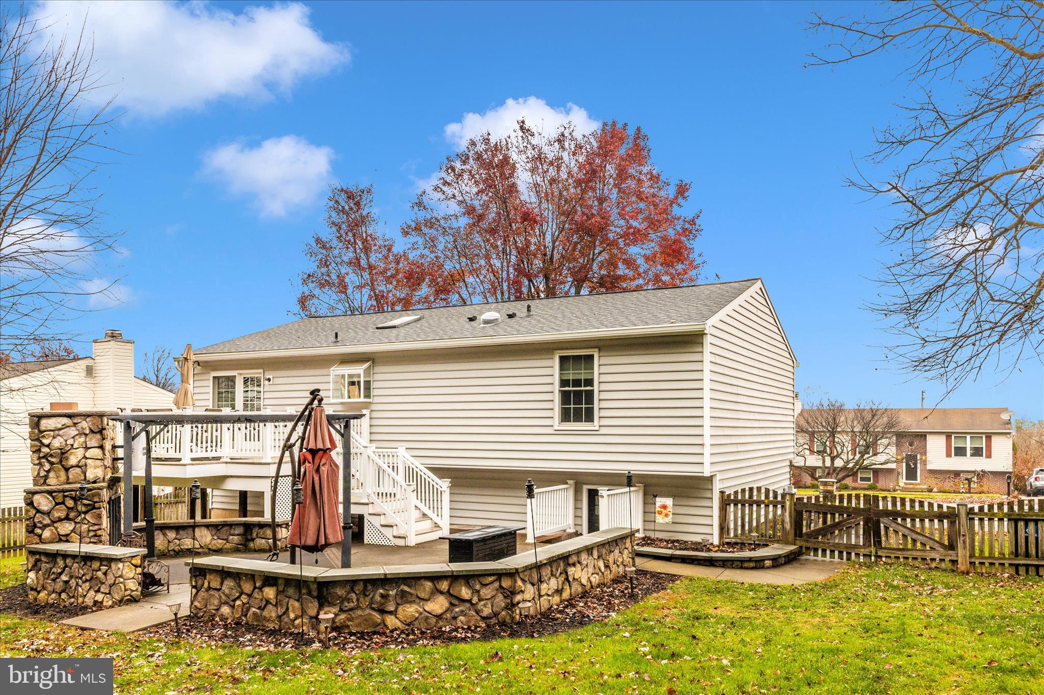 WHISPERING MEADOWS - Residential