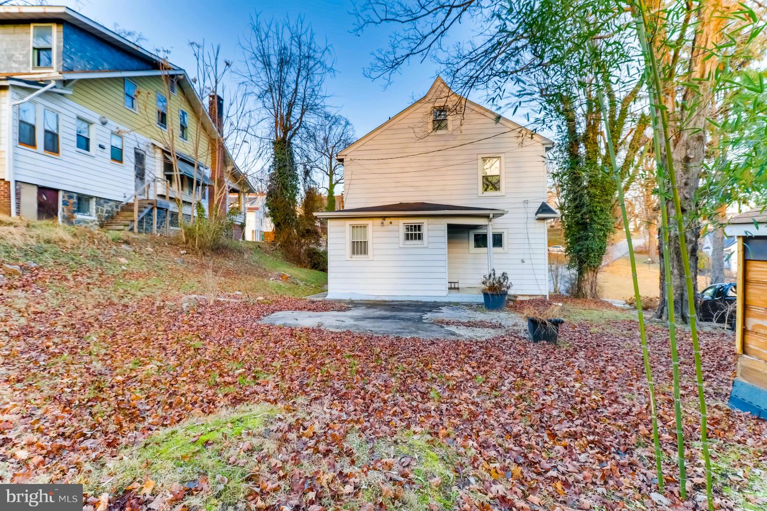 WINDSOR HILLS - Residential