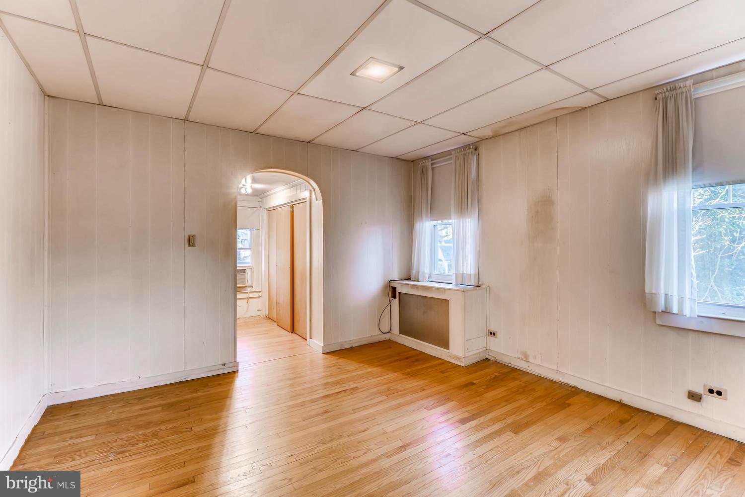 WINDSOR HILLS - Residential