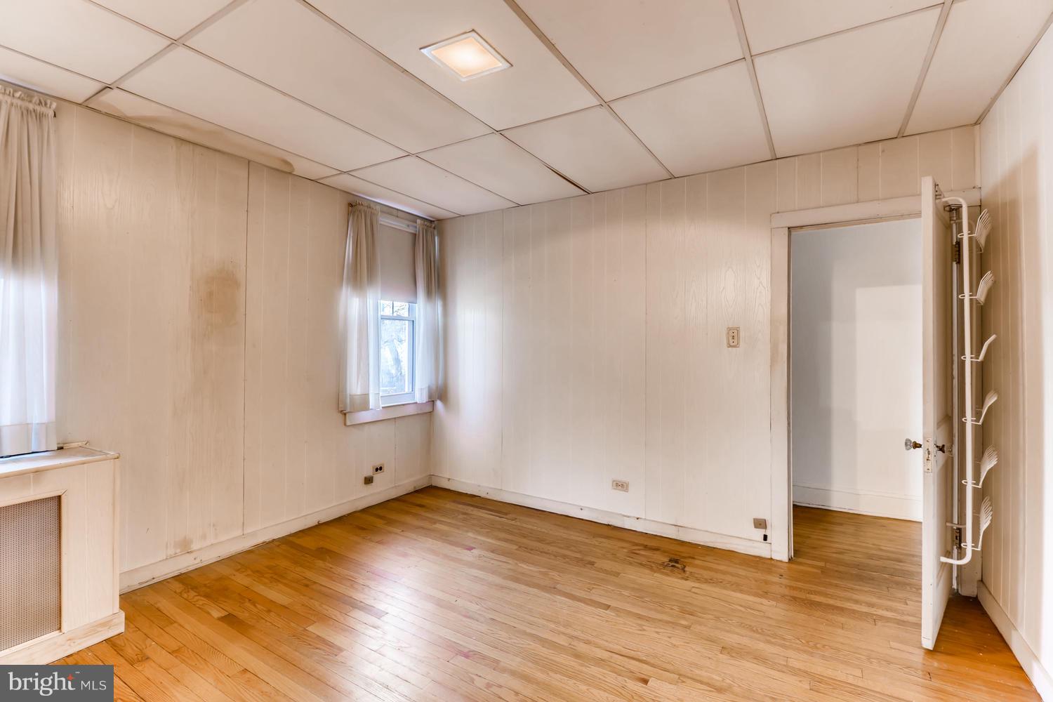 WINDSOR HILLS - Residential