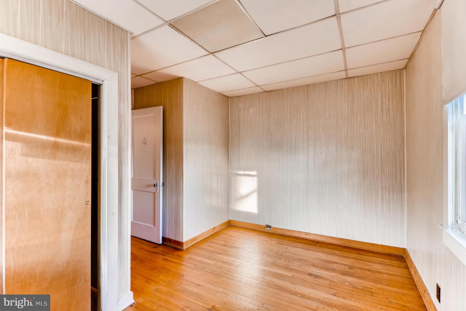 WINDSOR HILLS - Residential