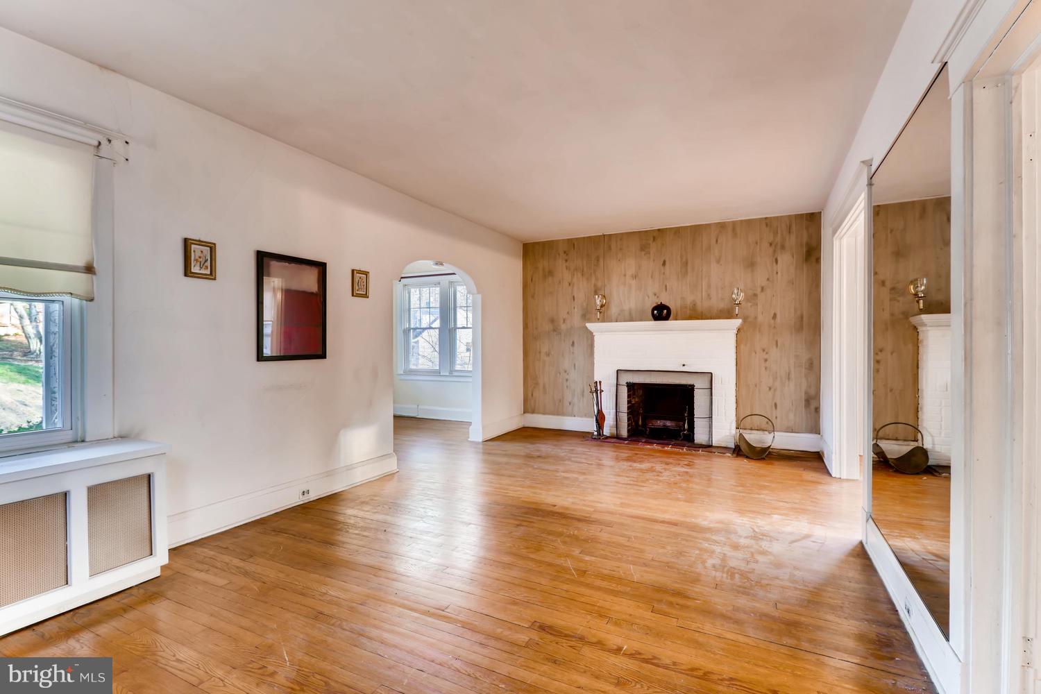 WINDSOR HILLS - Residential