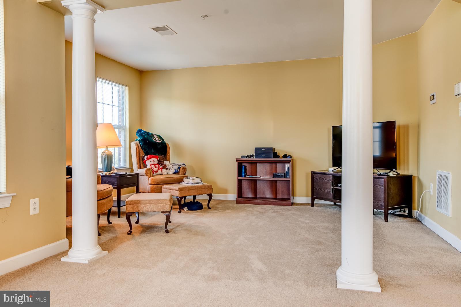 RUSTIC RIDGE-PLAT 1> - Residential