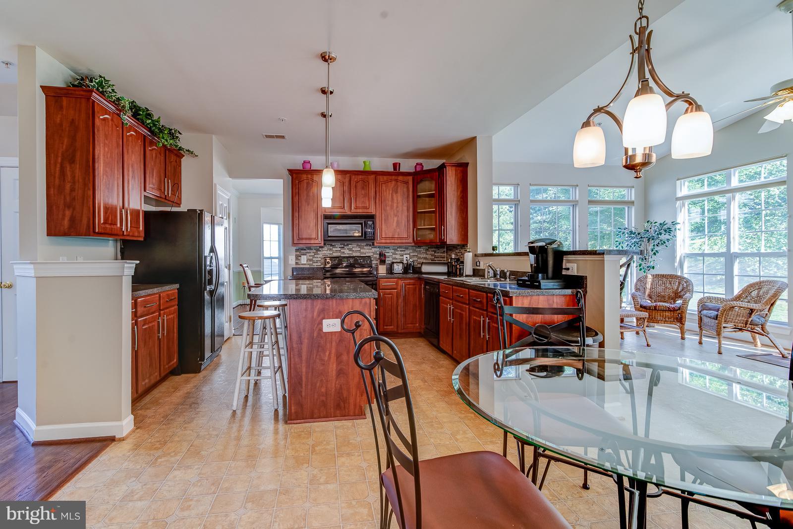 RUSTIC RIDGE-PLAT 1> - Residential