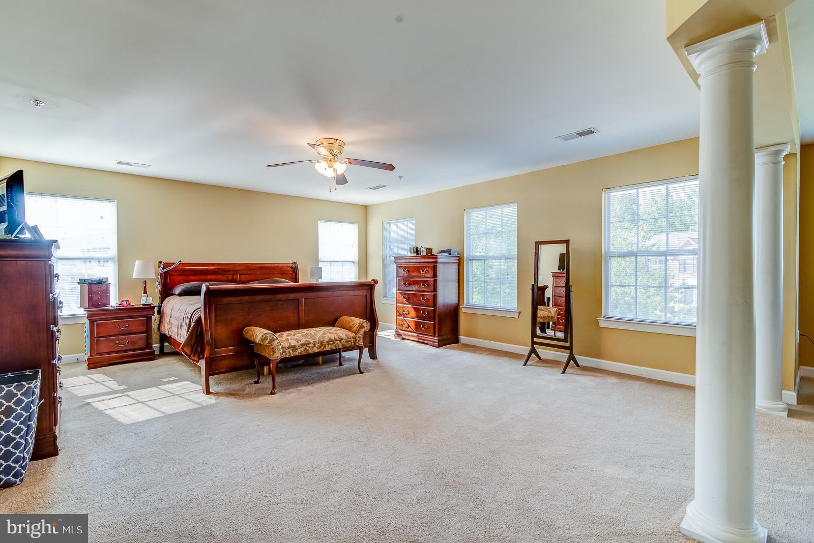 RUSTIC RIDGE-PLAT 1> - Residential