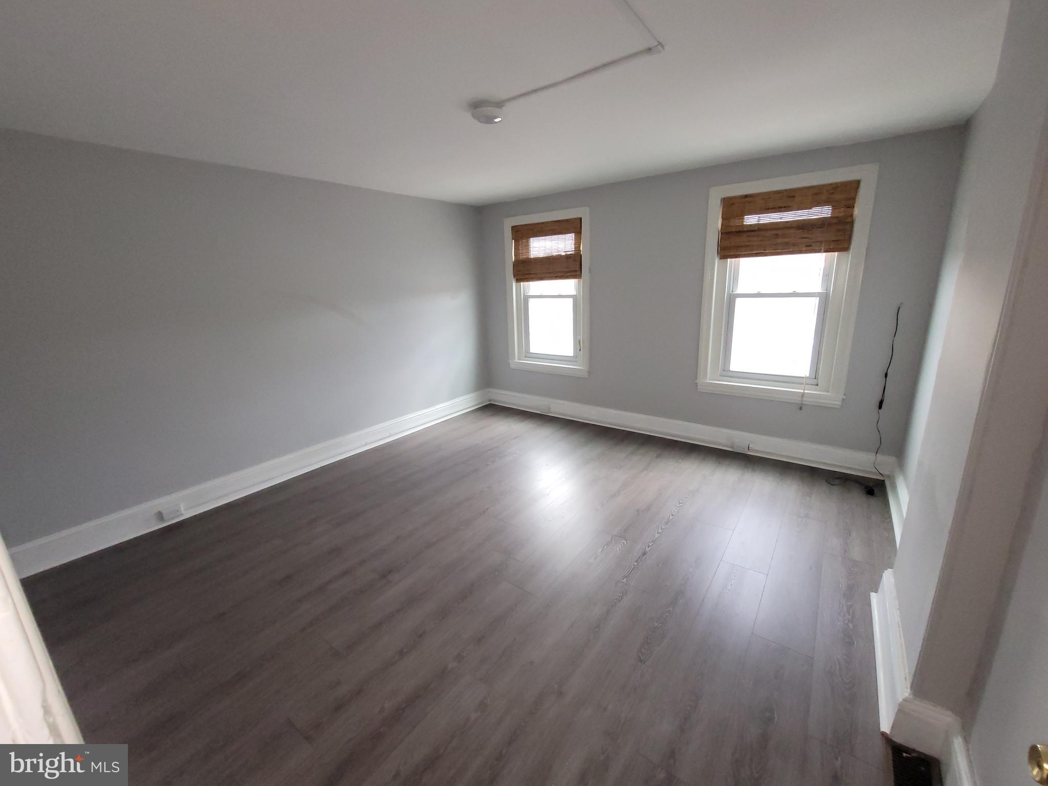 NORRISTOWN - Residential