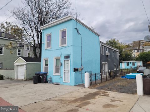 507 E LAFAYETTE STREET NORRISTOWN PA 19401