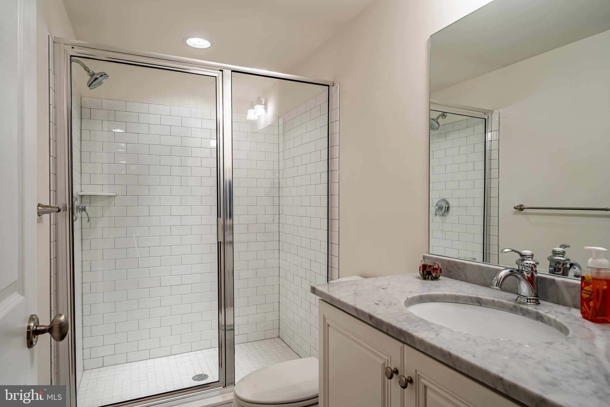 BRICK HOUSE FARM - Residential