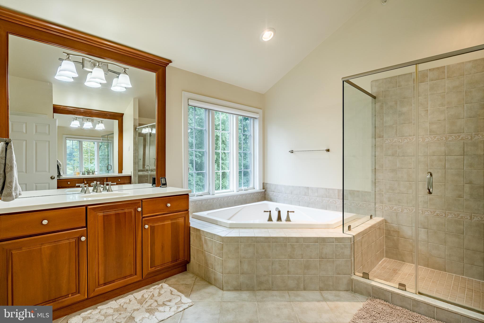 BRICK HOUSE FARM - Residential