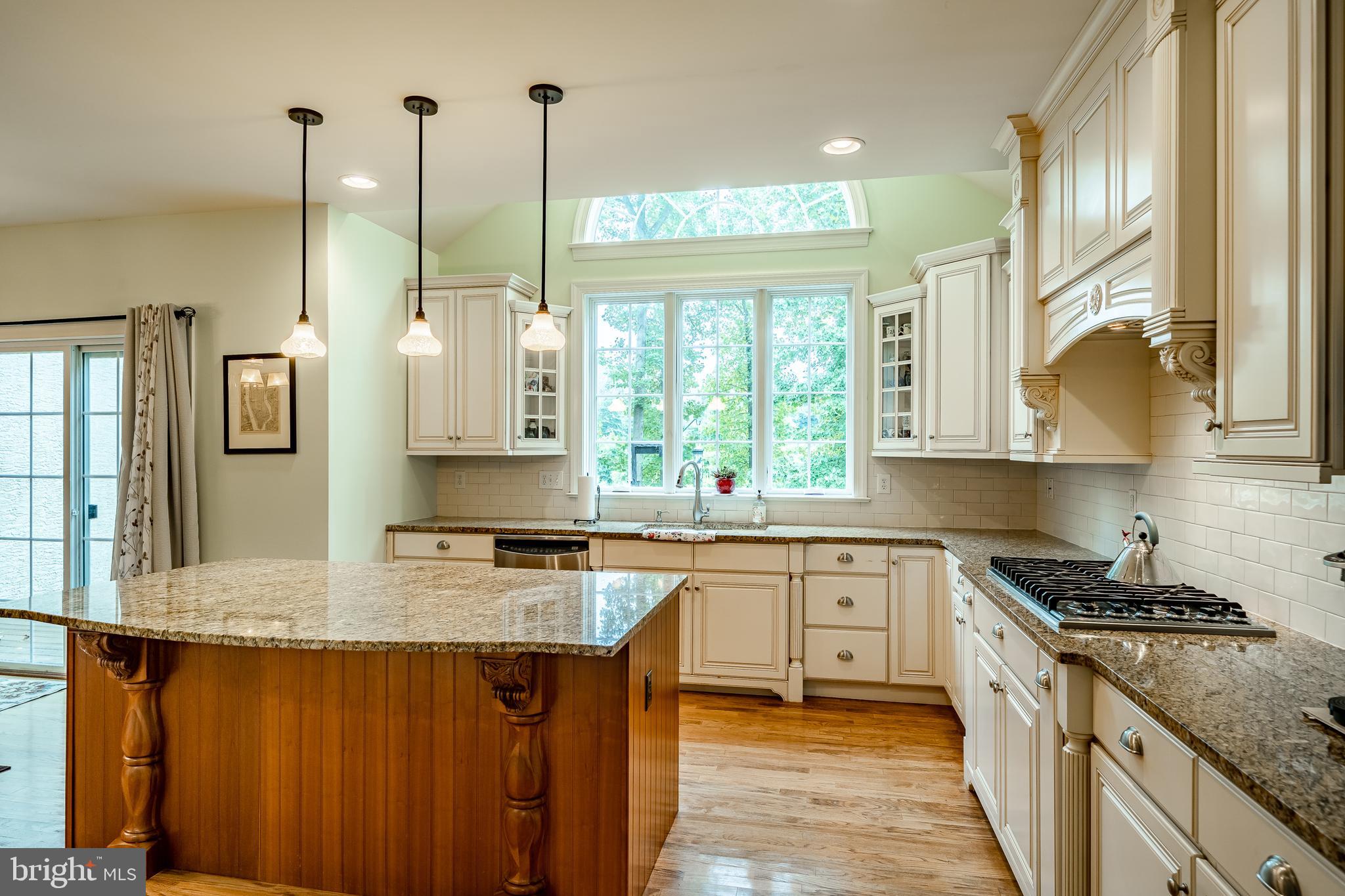 BRICK HOUSE FARM - Residential