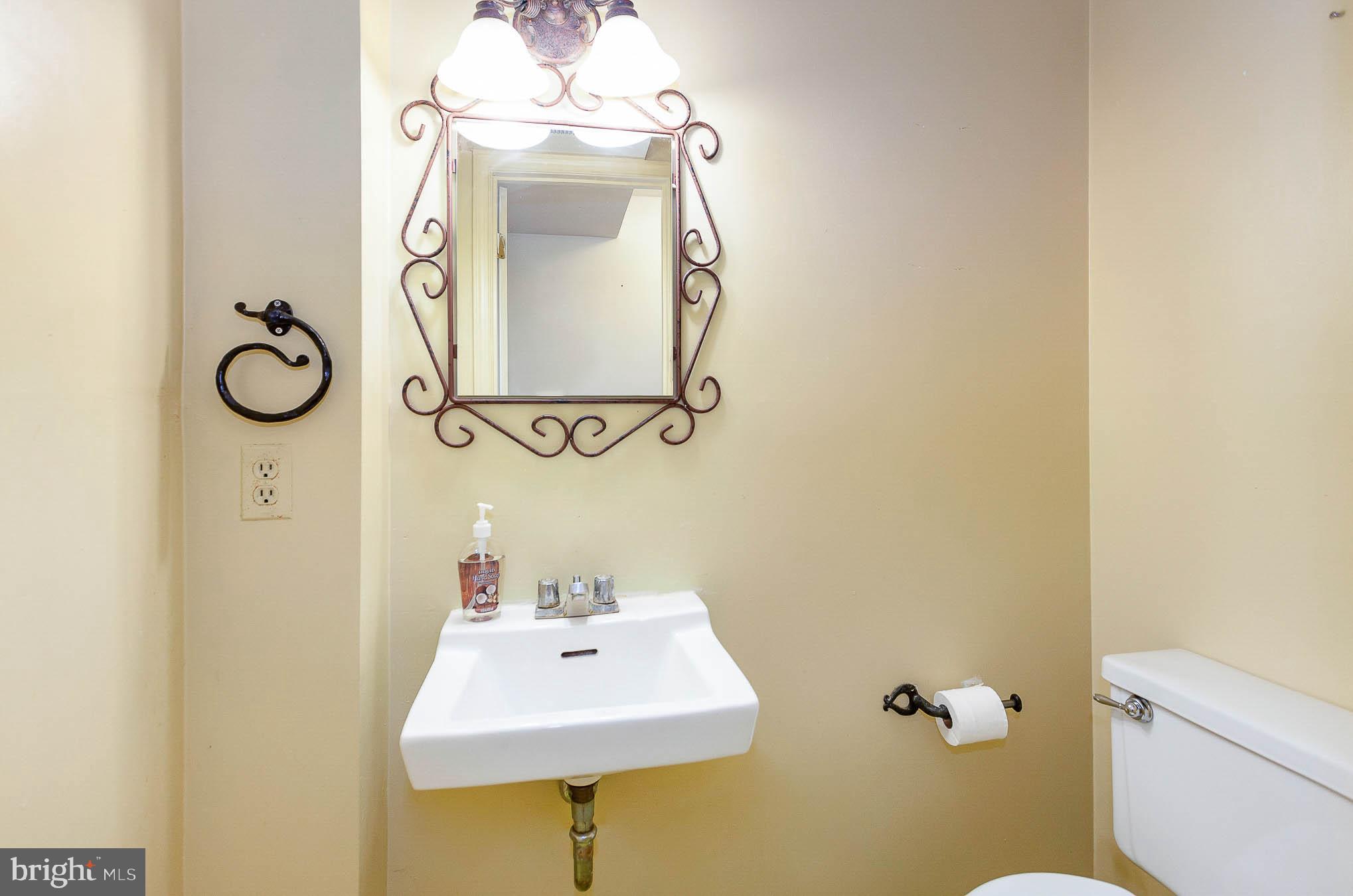 FRANKLIN RIDGE TOWNHOUSE - Residential