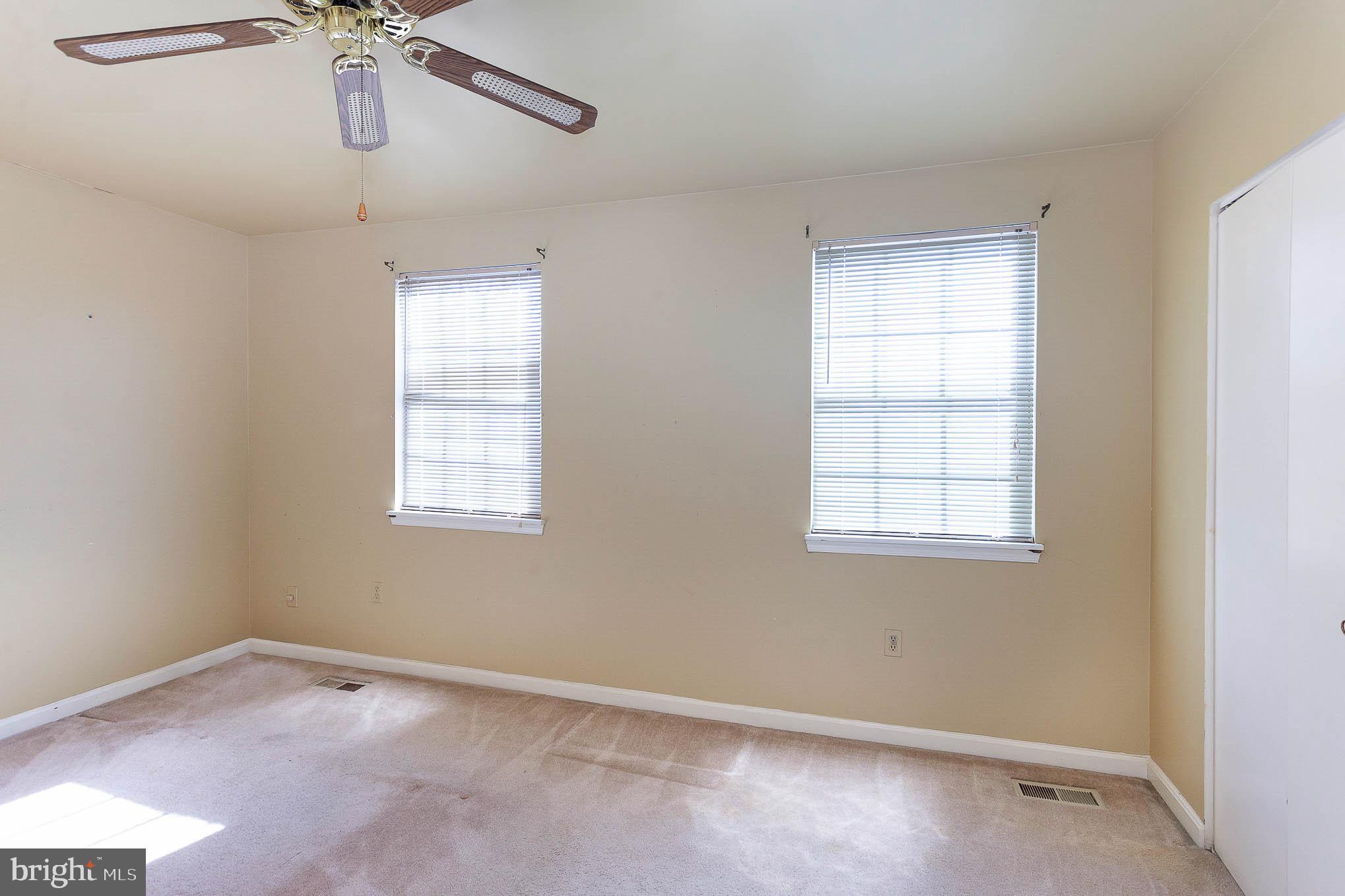 FRANKLIN RIDGE TOWNHOUSE - Residential