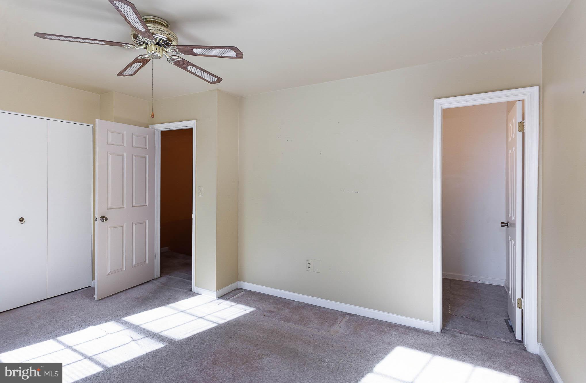 FRANKLIN RIDGE TOWNHOUSE - Residential