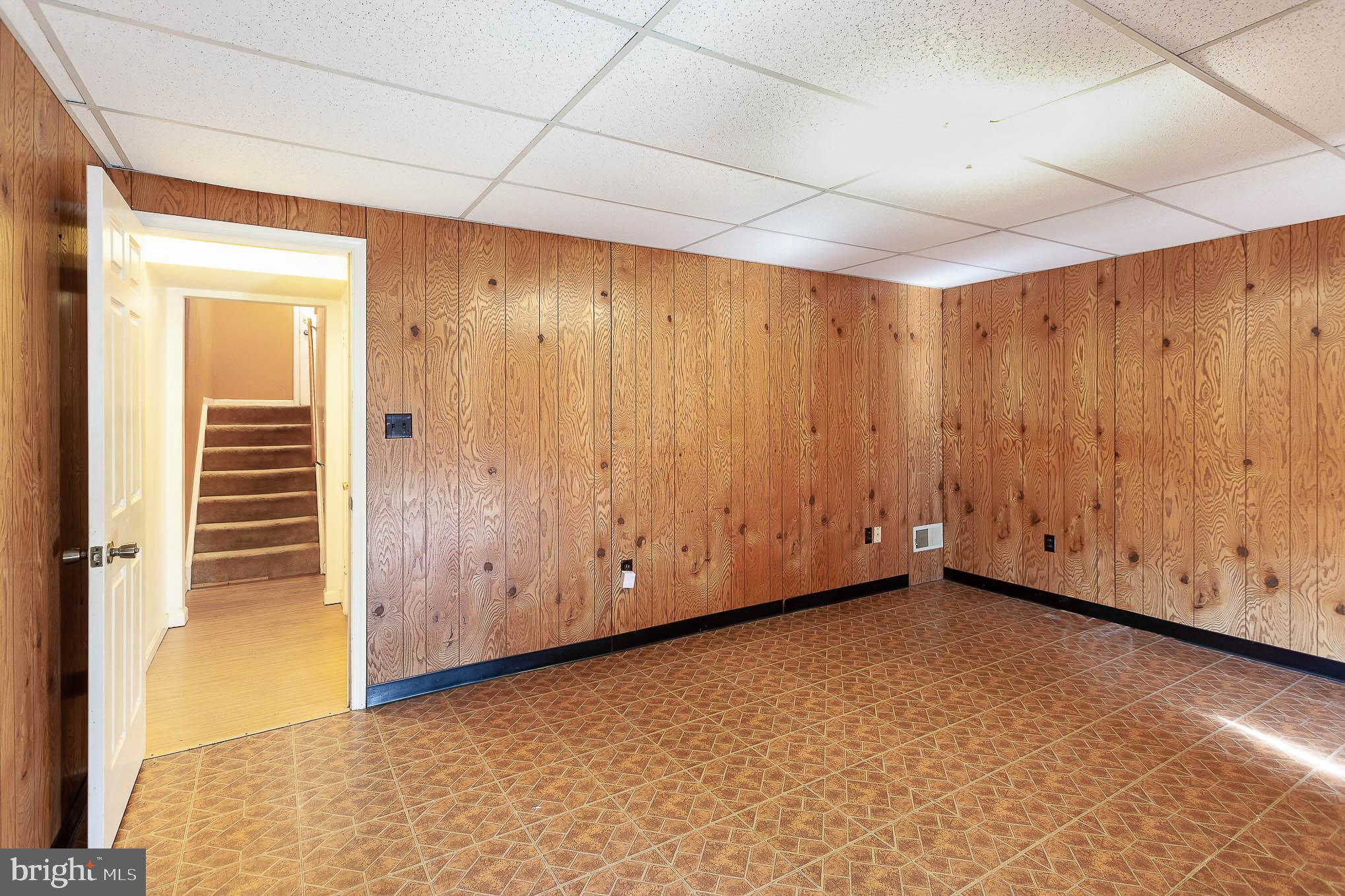 FRANKLIN RIDGE TOWNHOUSE - Residential