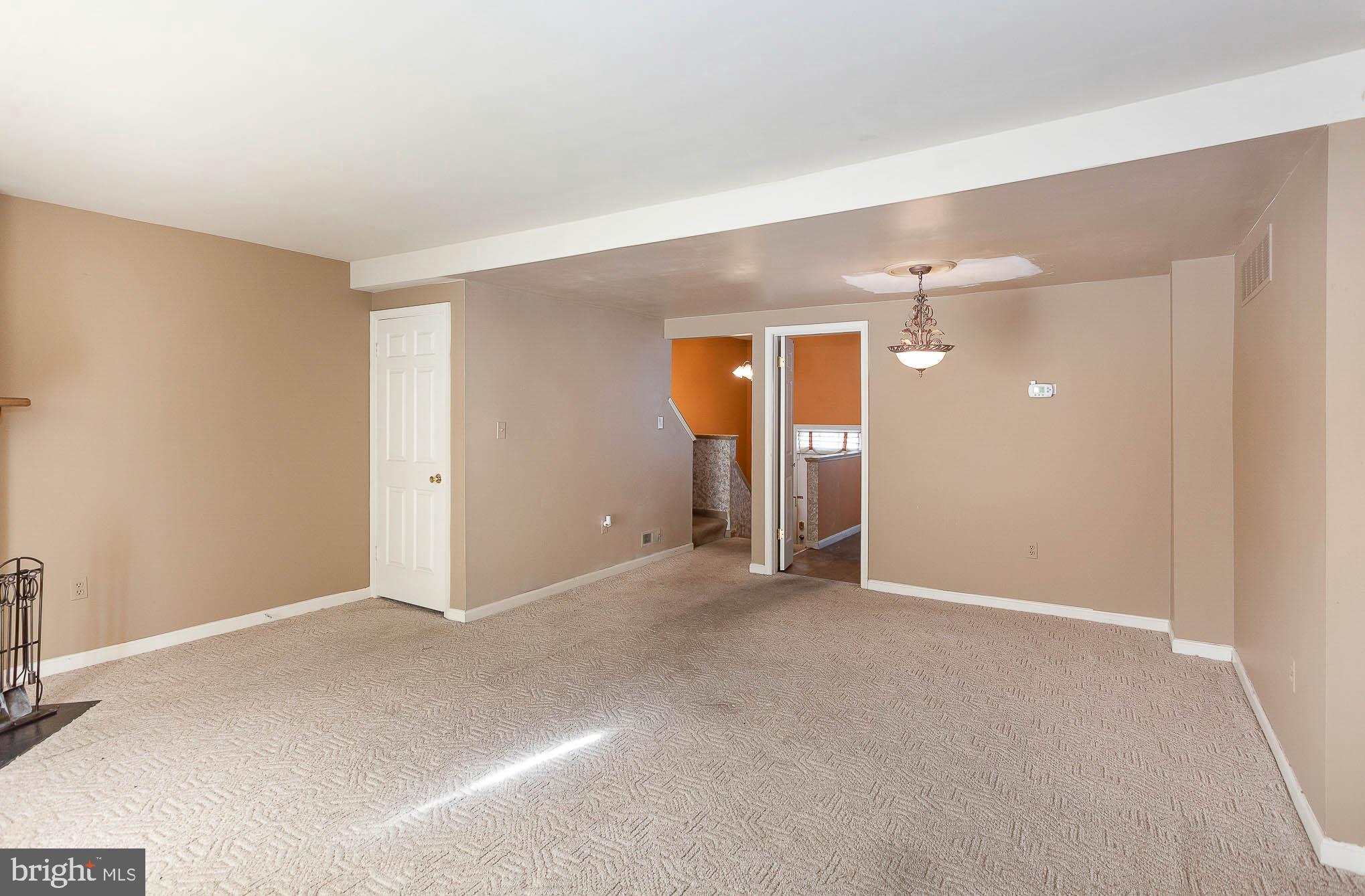 FRANKLIN RIDGE TOWNHOUSE - Residential