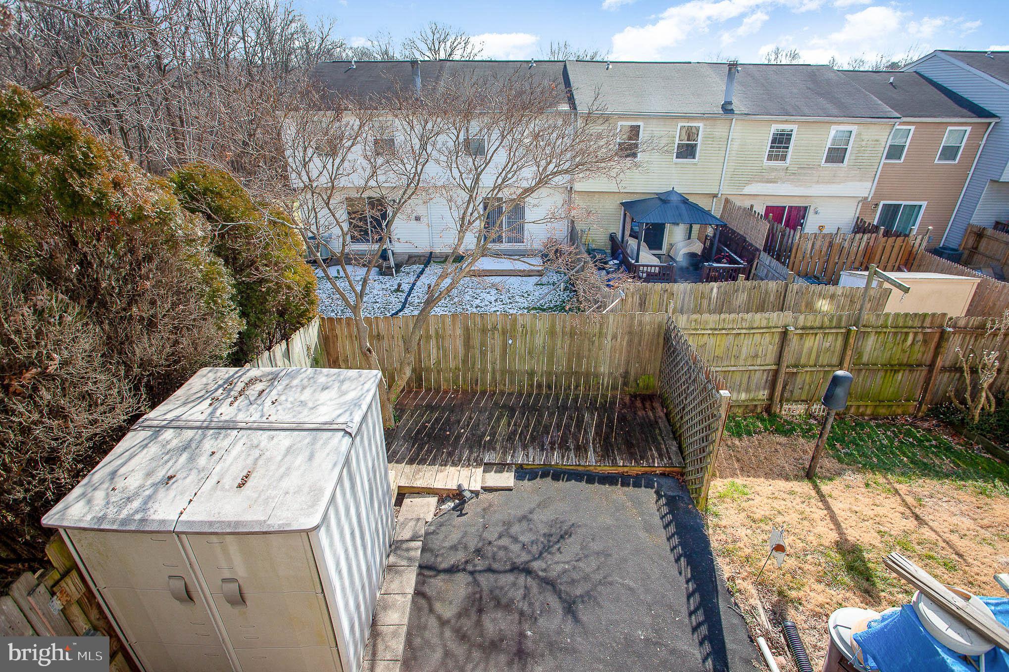 FRANKLIN RIDGE TOWNHOUSE - Residential