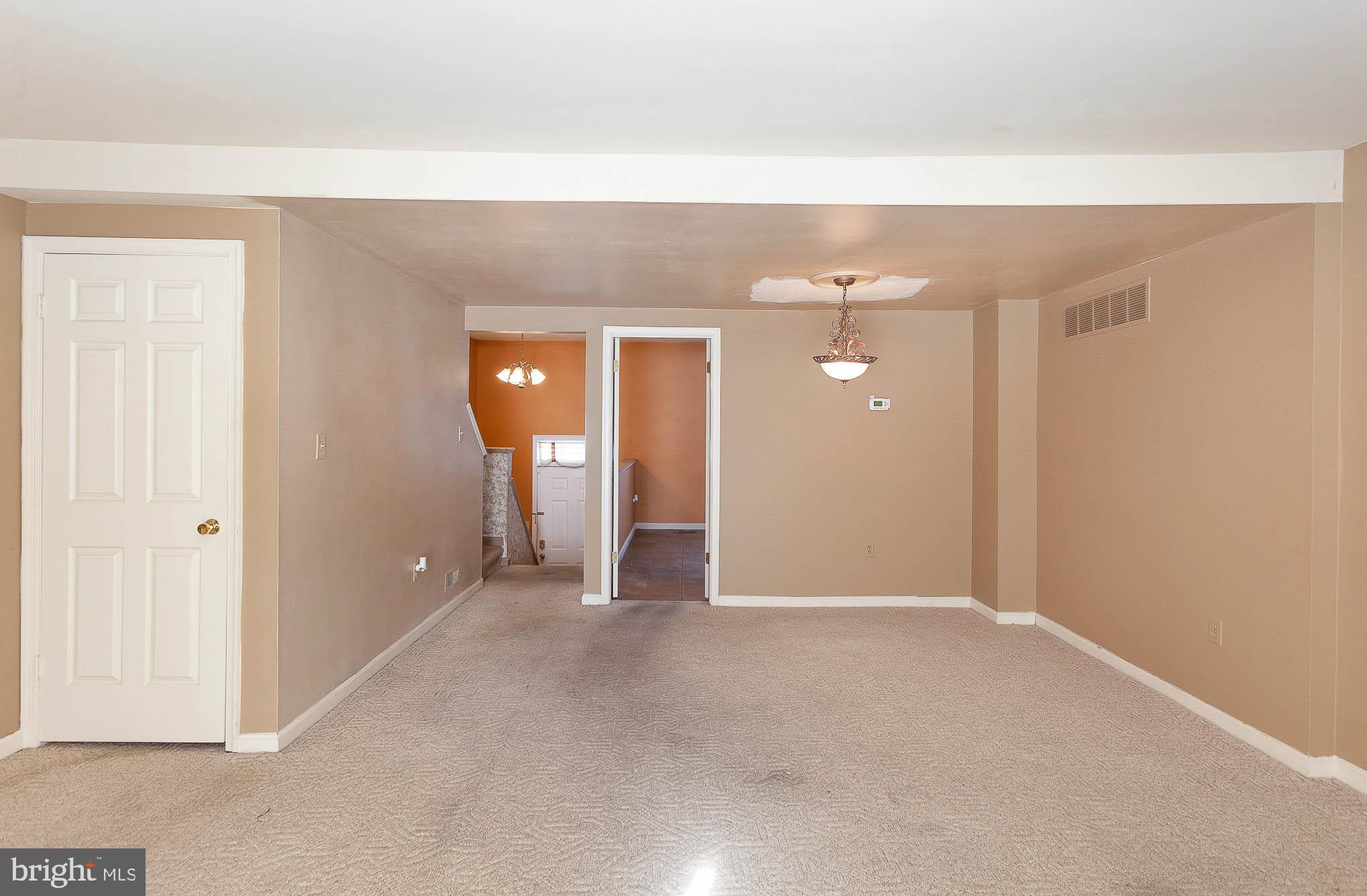 FRANKLIN RIDGE TOWNHOUSE - Residential