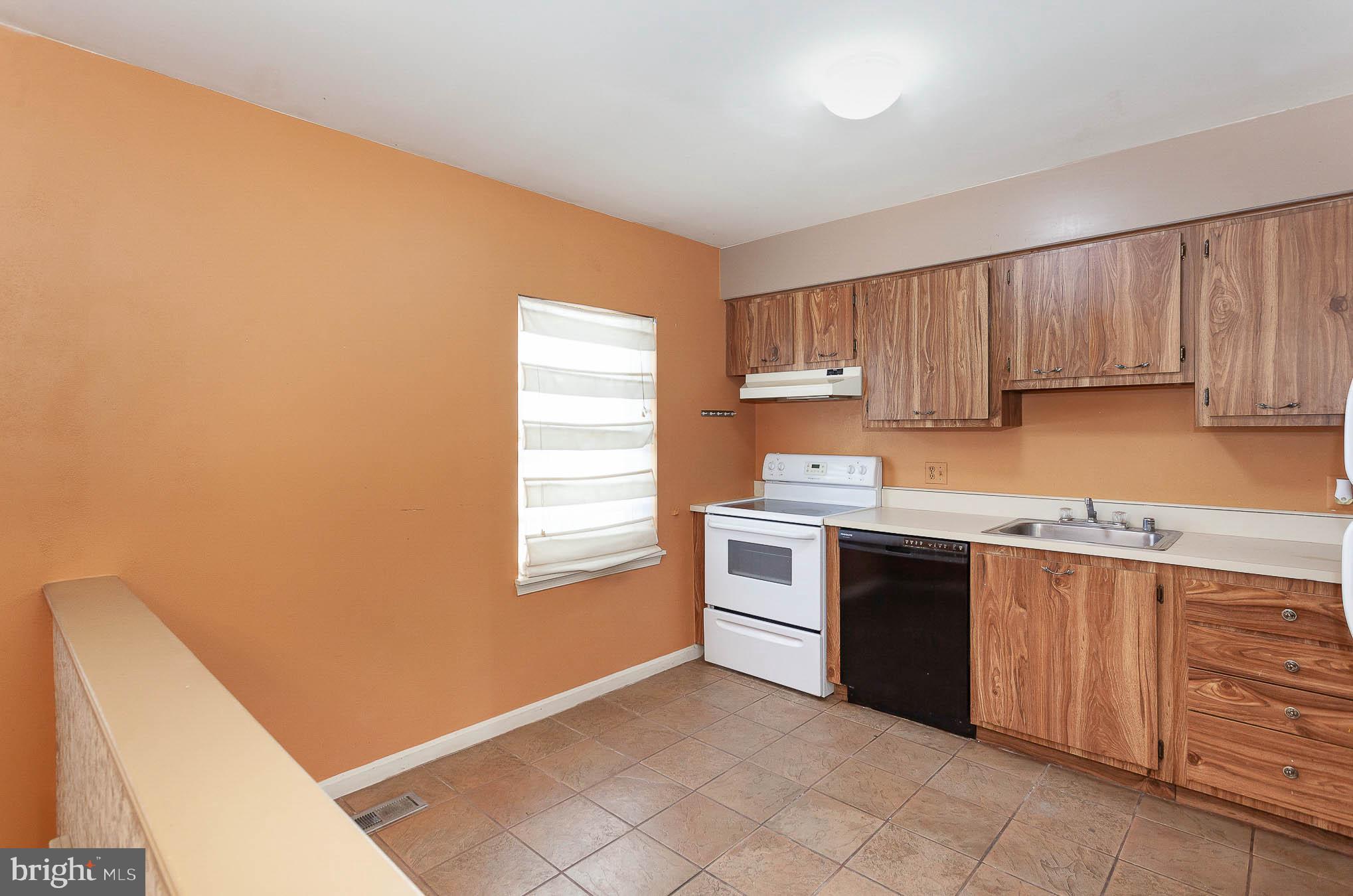 FRANKLIN RIDGE TOWNHOUSE - Residential