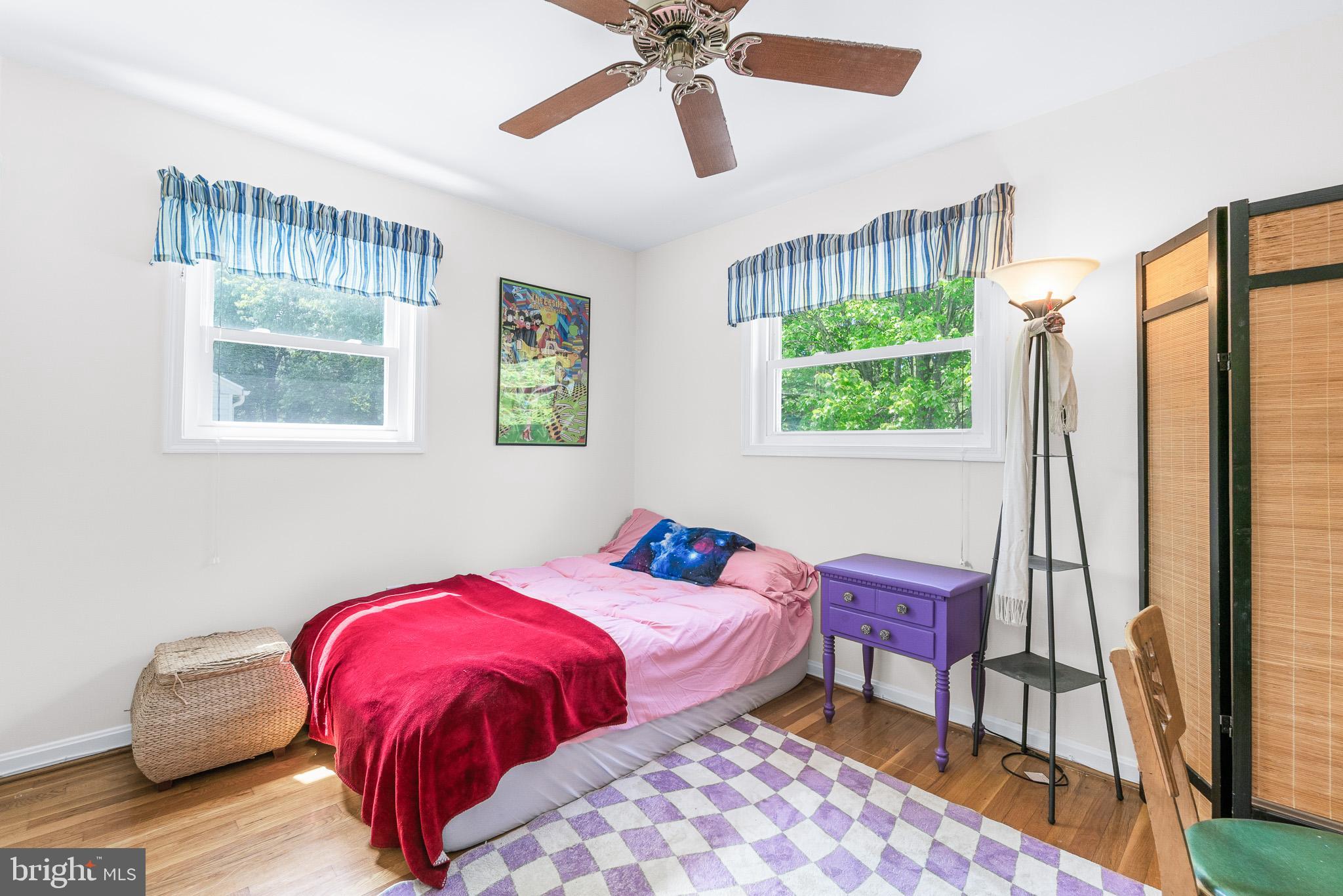 BROOKVILLE KNOLLS - Residential