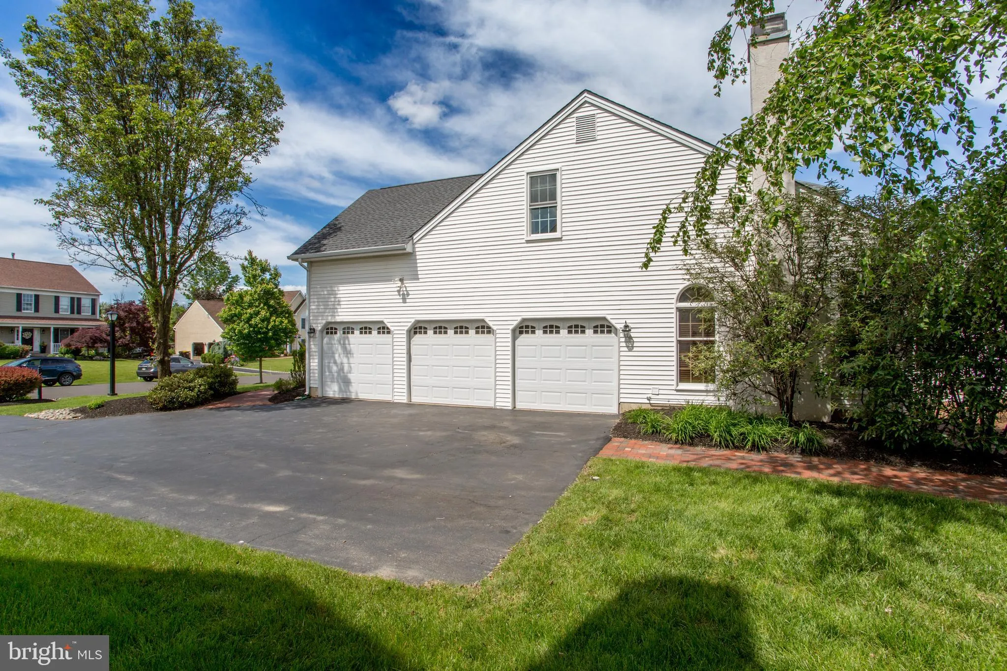 Jamison, Pennsylvania 18929, United States, 4 Bedrooms Bedrooms, ,3 BathroomsBathrooms,Residential,Active,129838