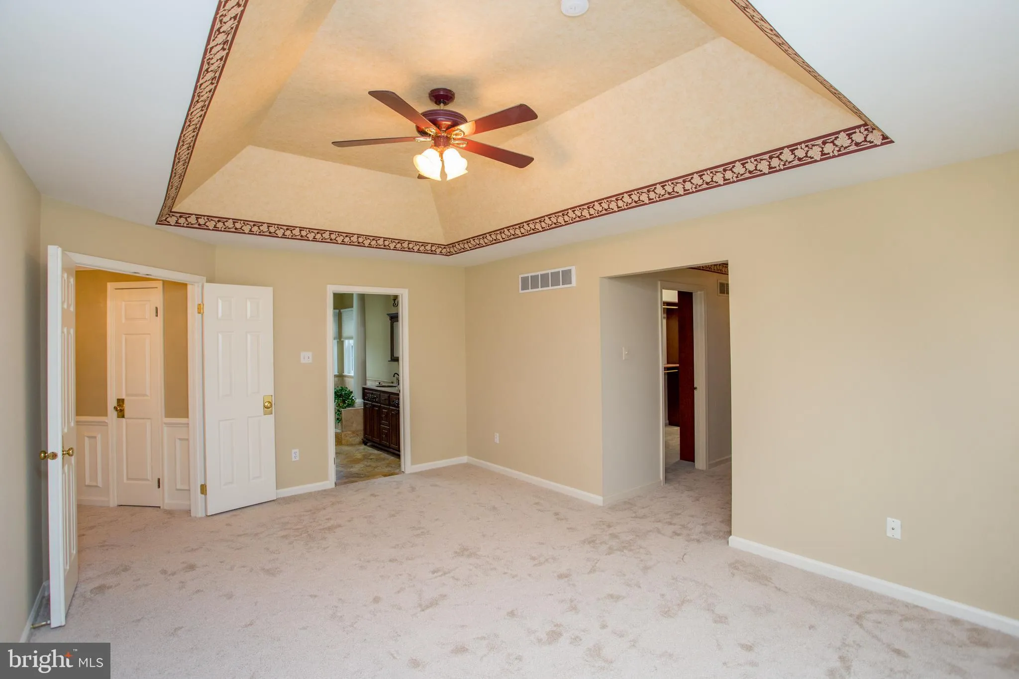 Jamison, Pennsylvania 18929, United States, 4 Bedrooms Bedrooms, ,3 BathroomsBathrooms,Residential,Active,129838