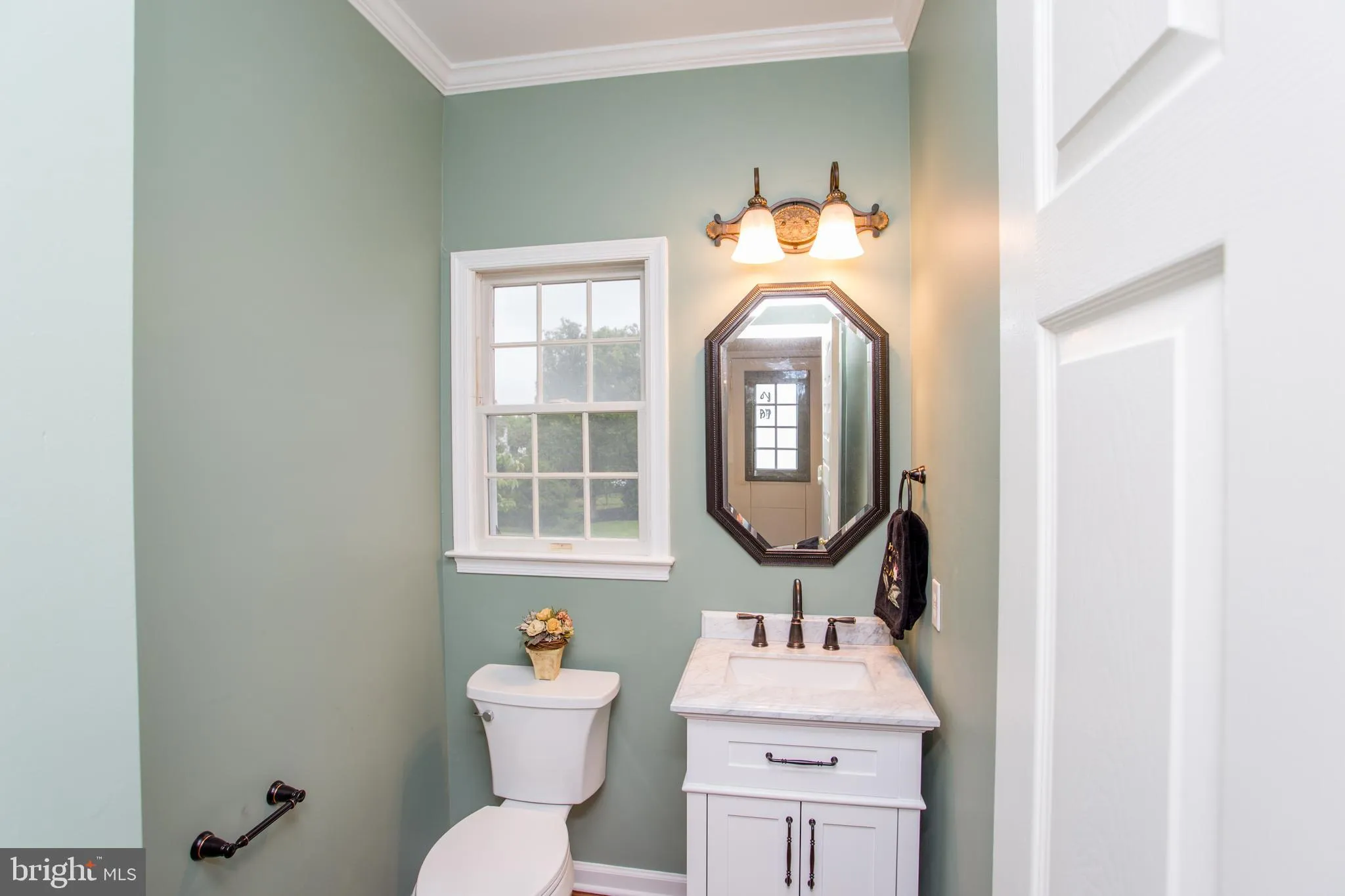 Jamison, Pennsylvania 18929, United States, 4 Bedrooms Bedrooms, ,3 BathroomsBathrooms,Residential,Active,129838