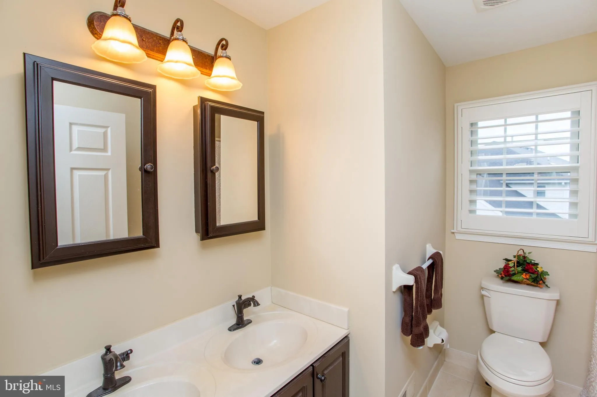 Jamison, Pennsylvania 18929, United States, 4 Bedrooms Bedrooms, ,3 BathroomsBathrooms,Residential,Active,129838