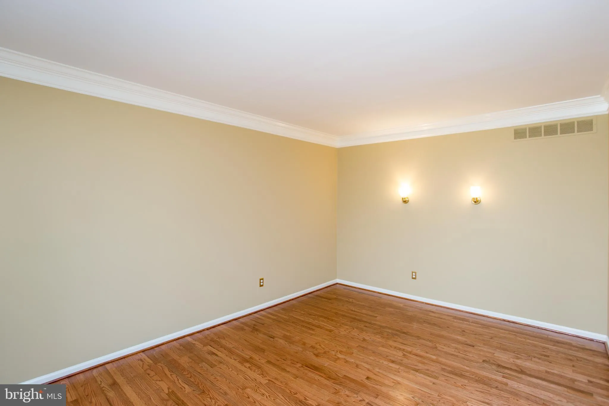 Jamison, Pennsylvania 18929, United States, 4 Bedrooms Bedrooms, ,3 BathroomsBathrooms,Residential,Active,129838