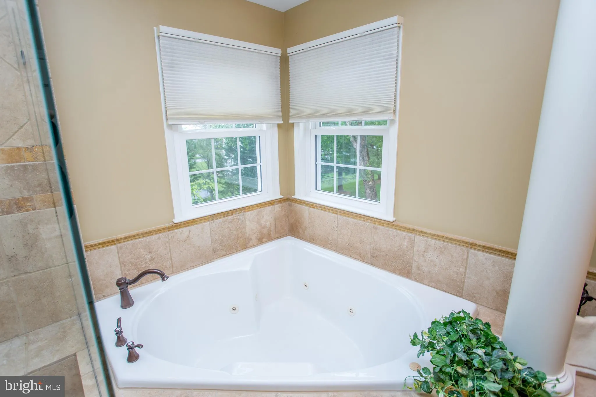 Jamison, Pennsylvania 18929, United States, 4 Bedrooms Bedrooms, ,3 BathroomsBathrooms,Residential,Active,129838