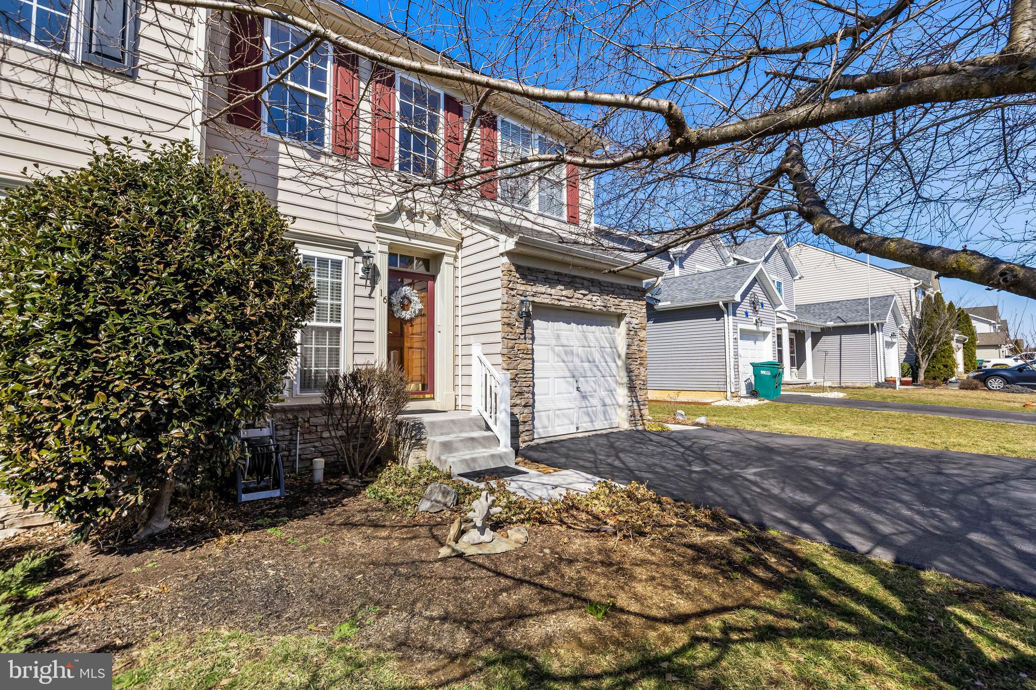 16 BIRCH DRIVE