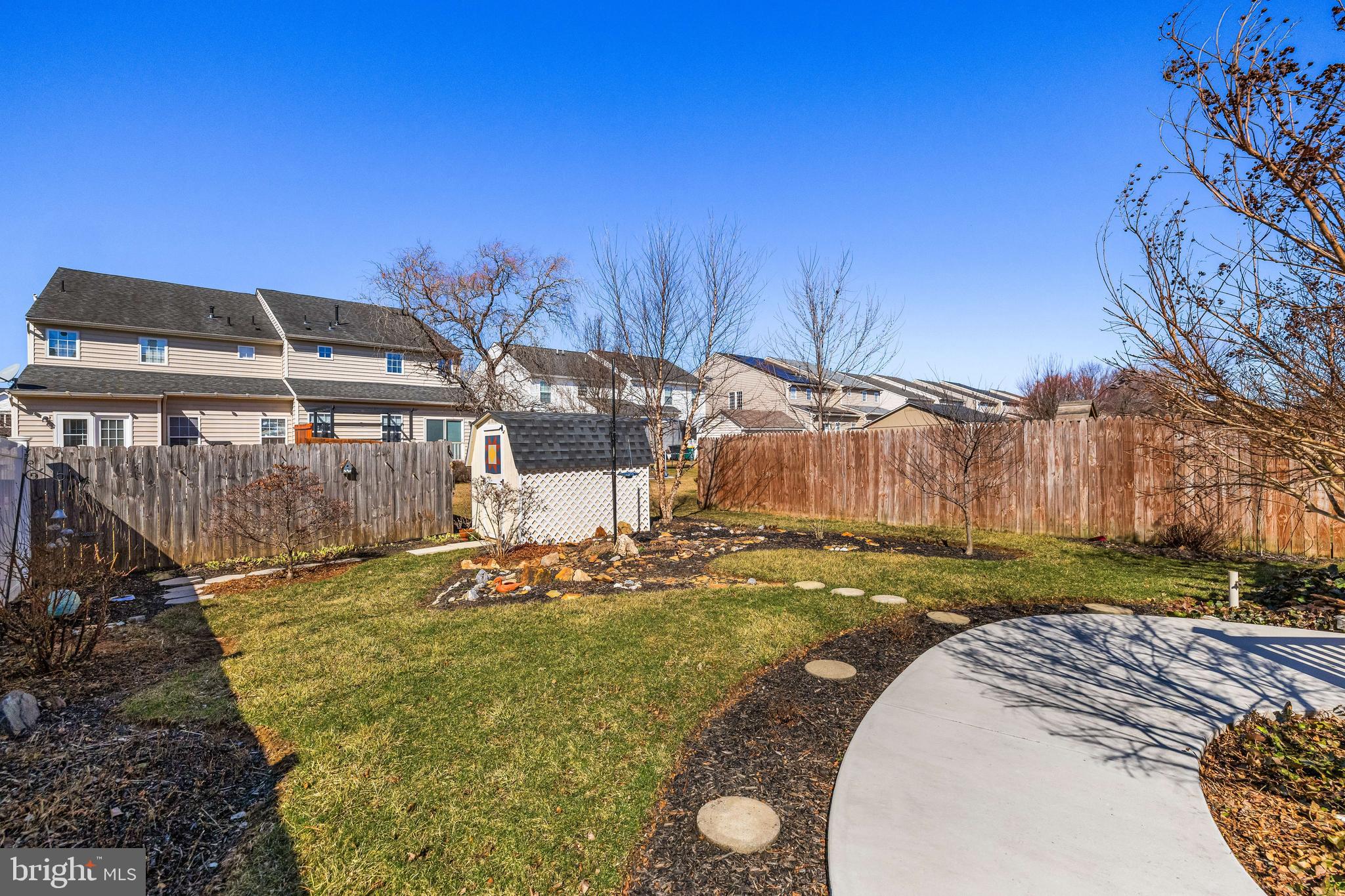 OAK HILLS - Residential