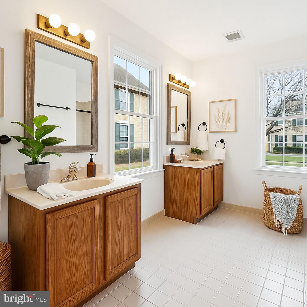 HERITAGE HARBOUR - Residential