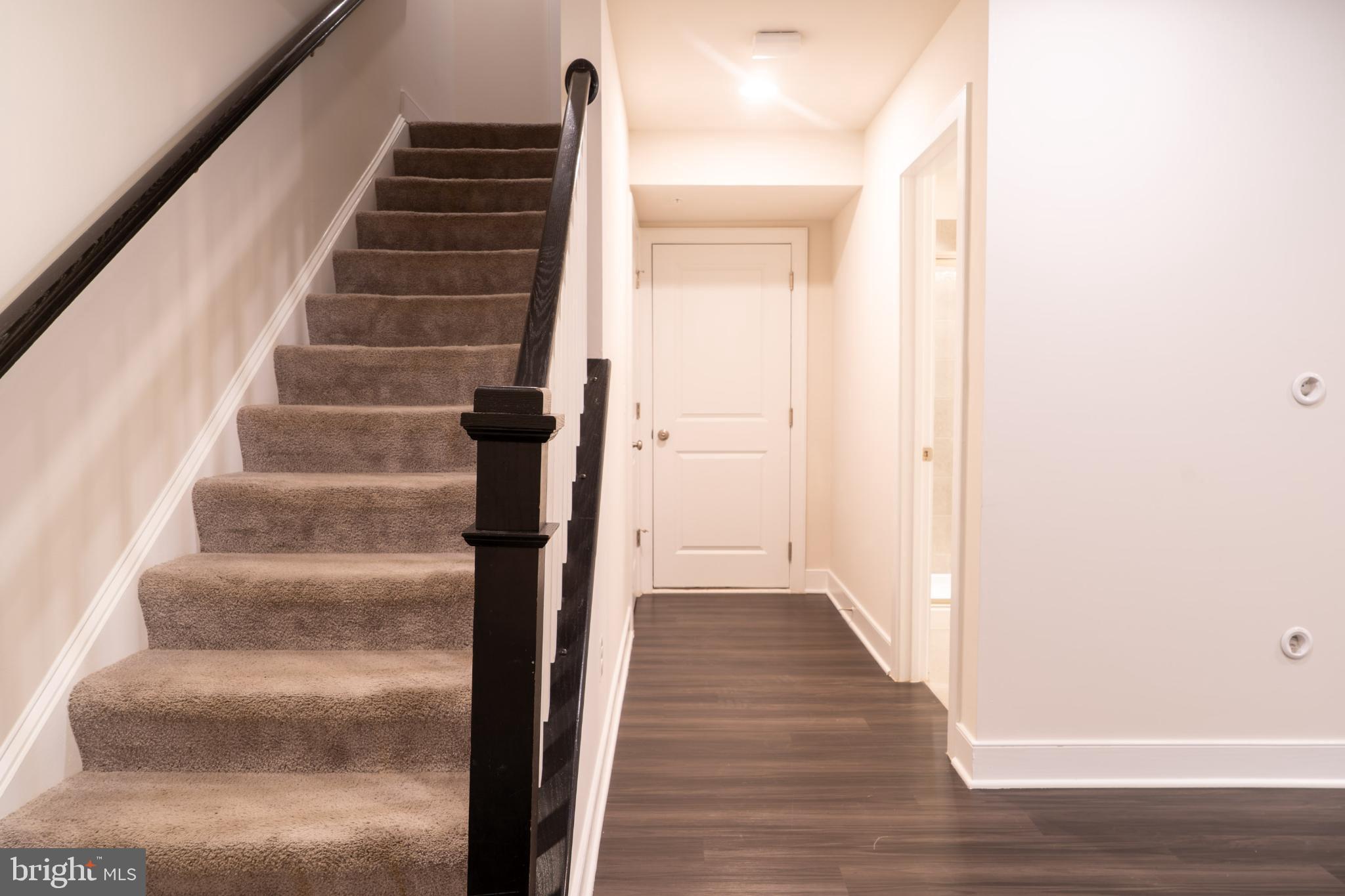 CLARKSBURG SQUARE - Residential