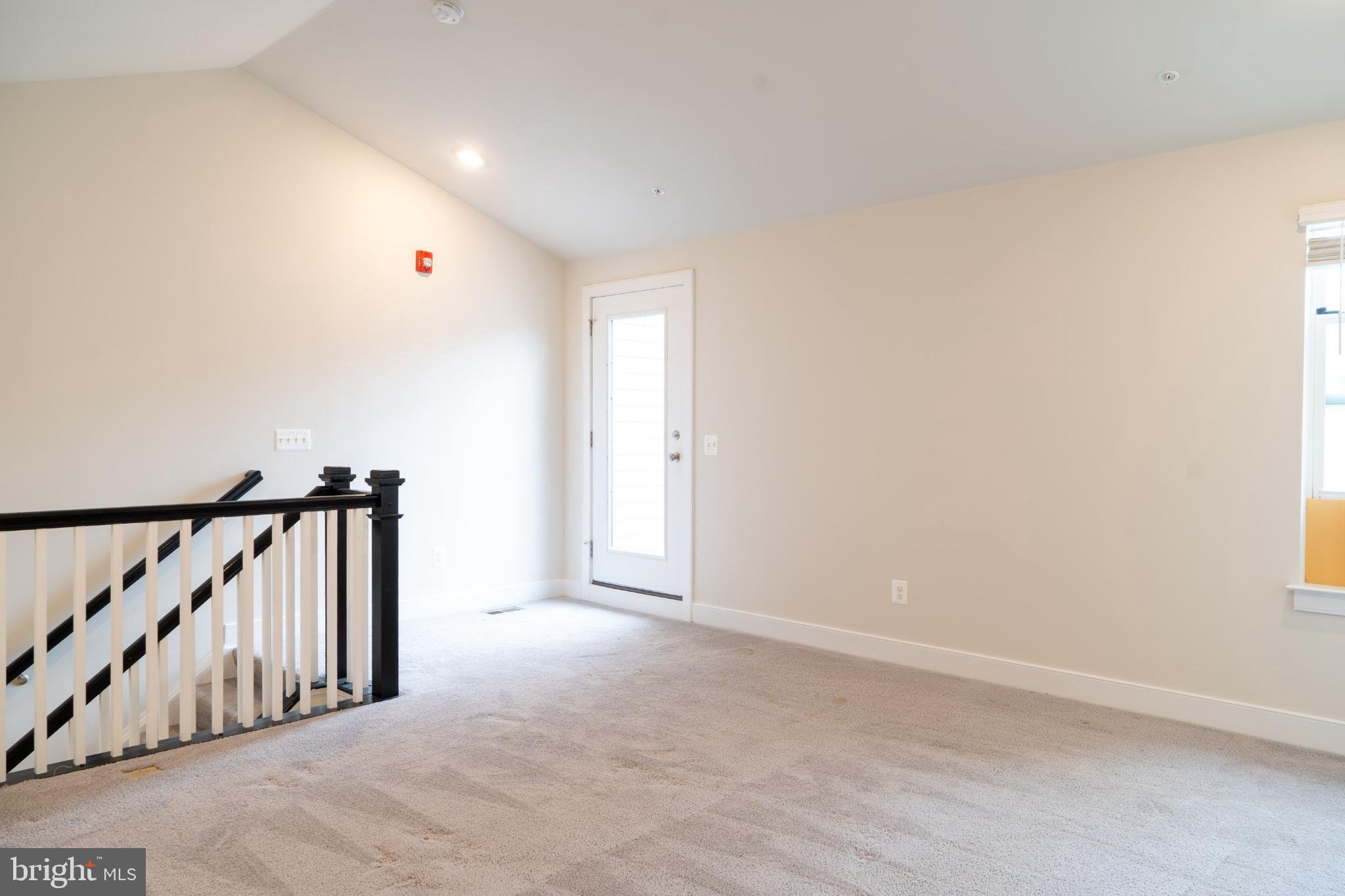 CLARKSBURG SQUARE - Residential