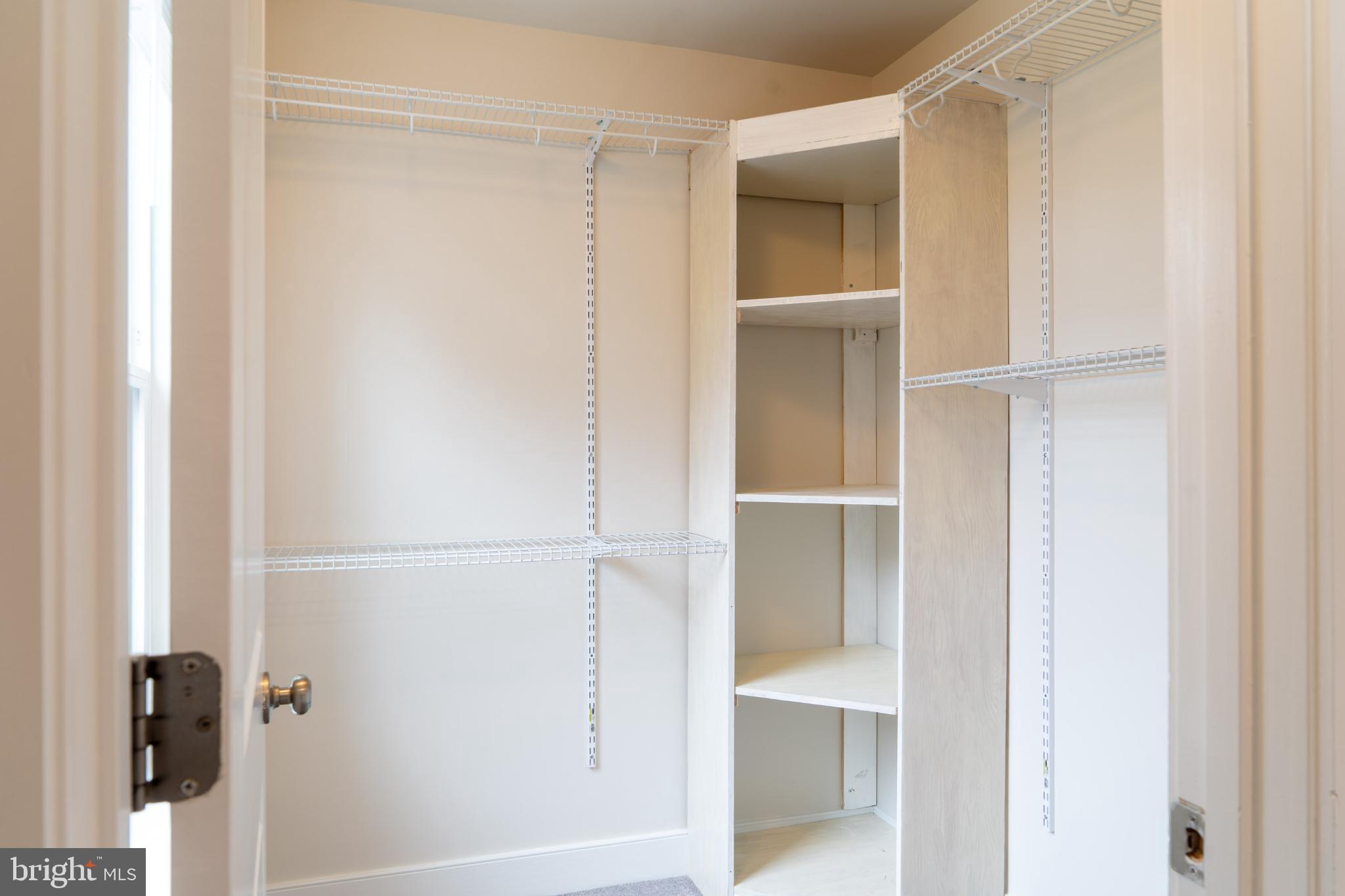 CLARKSBURG SQUARE - Residential