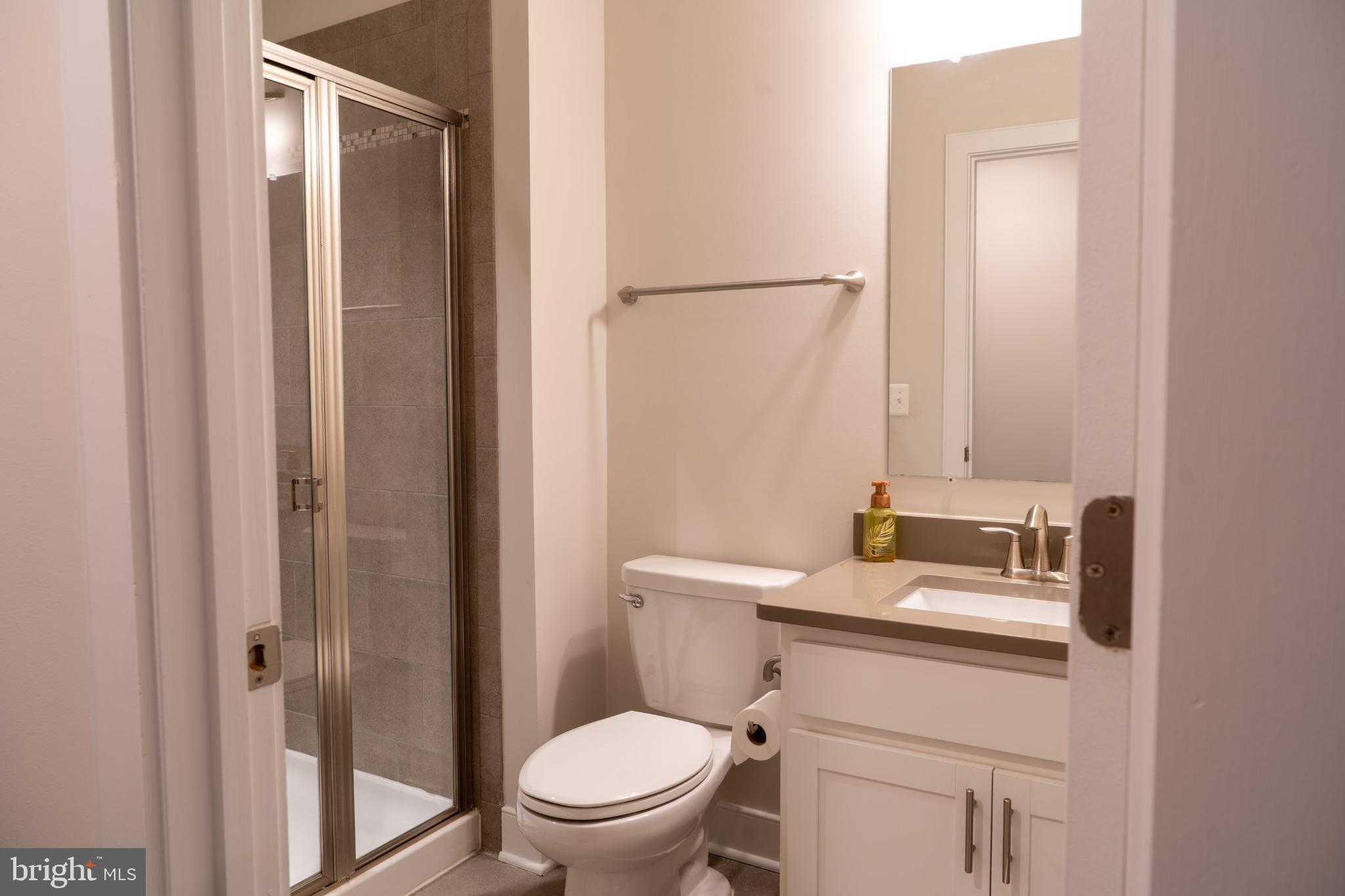 CLARKSBURG SQUARE - Residential