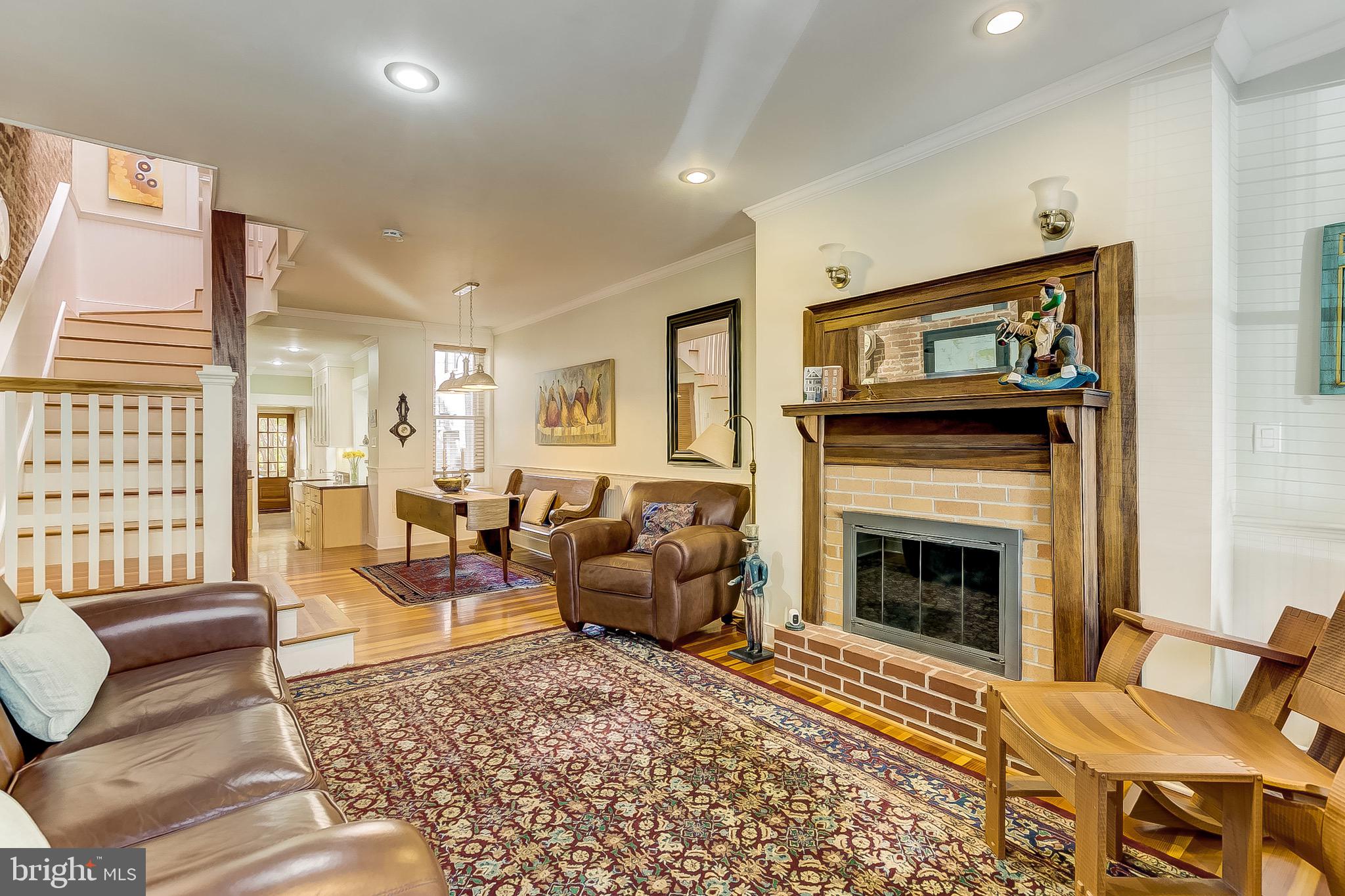 RIVERSIDE - Residential